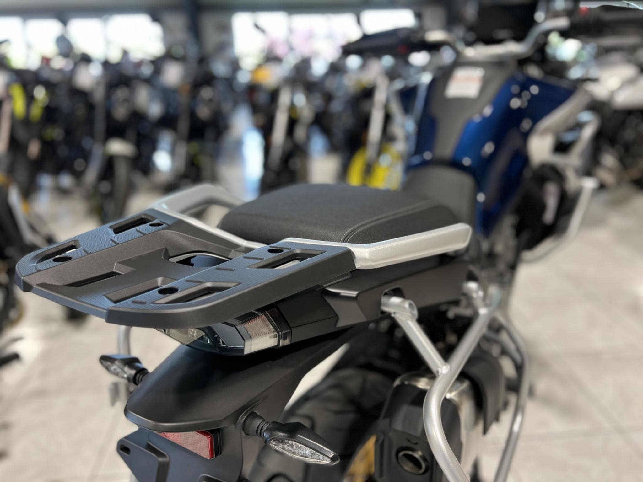 CF Moto MT EXPLORER (2024) - Photo 6