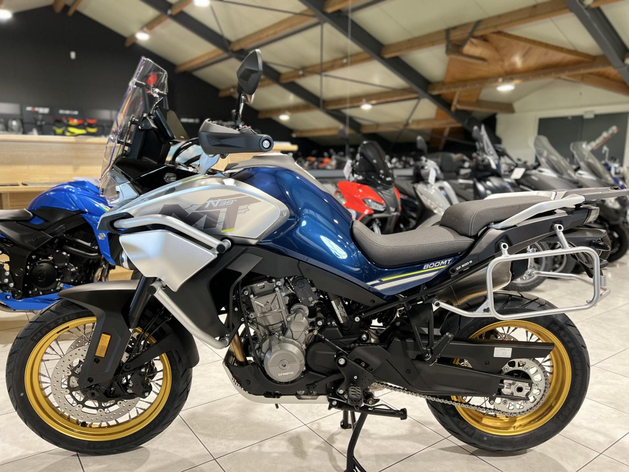 CF Moto MT EXPLORER (2024) - Photo 4