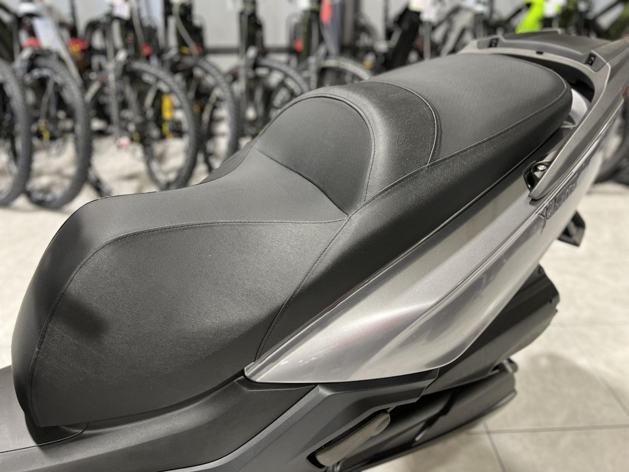 Kymco X-Town 300 ABS (2024) - Photo 6