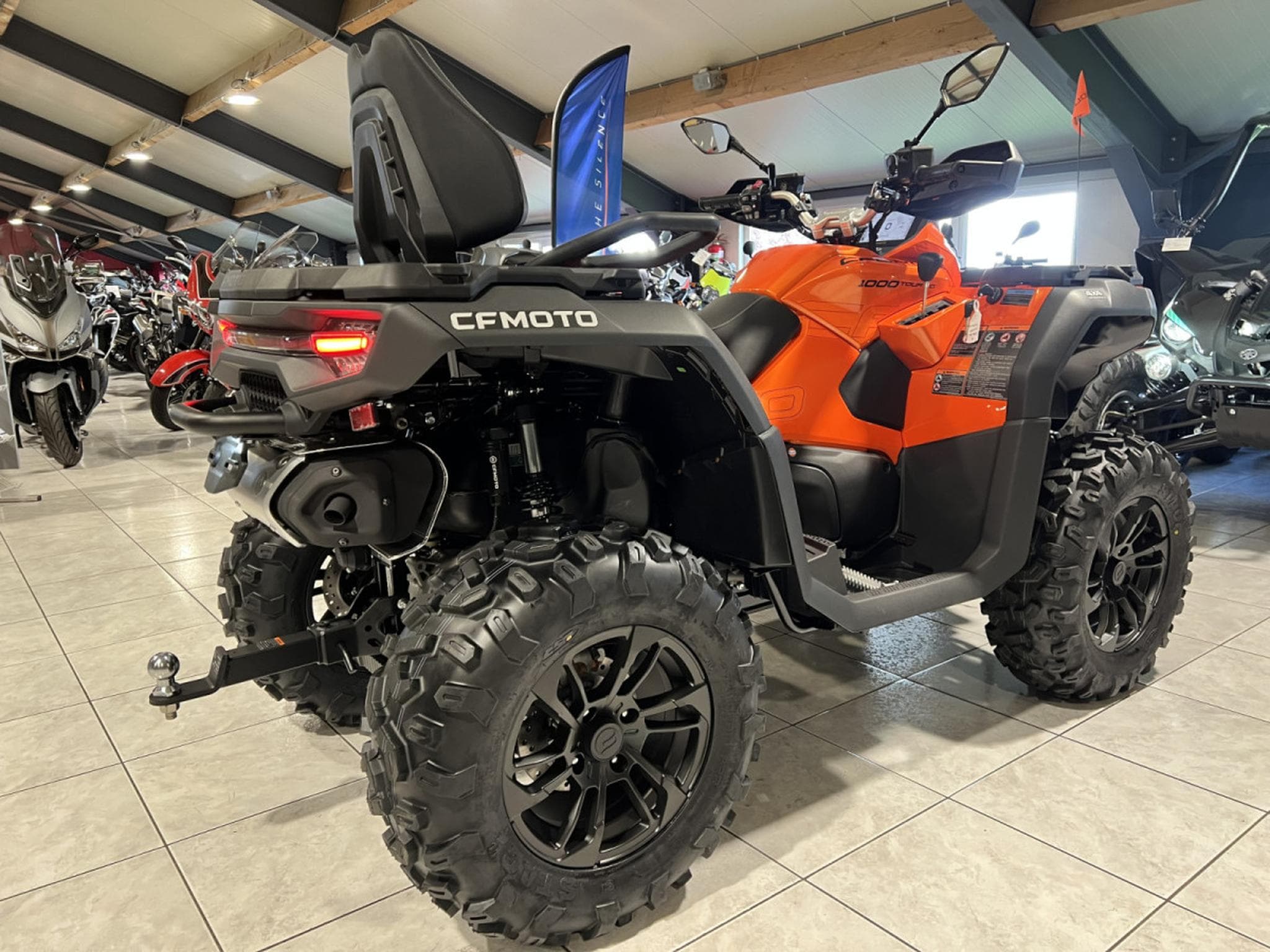 CF Moto CForce 1000 T3 AGRI  No ABS 60 km/h (2026) - Photo 3