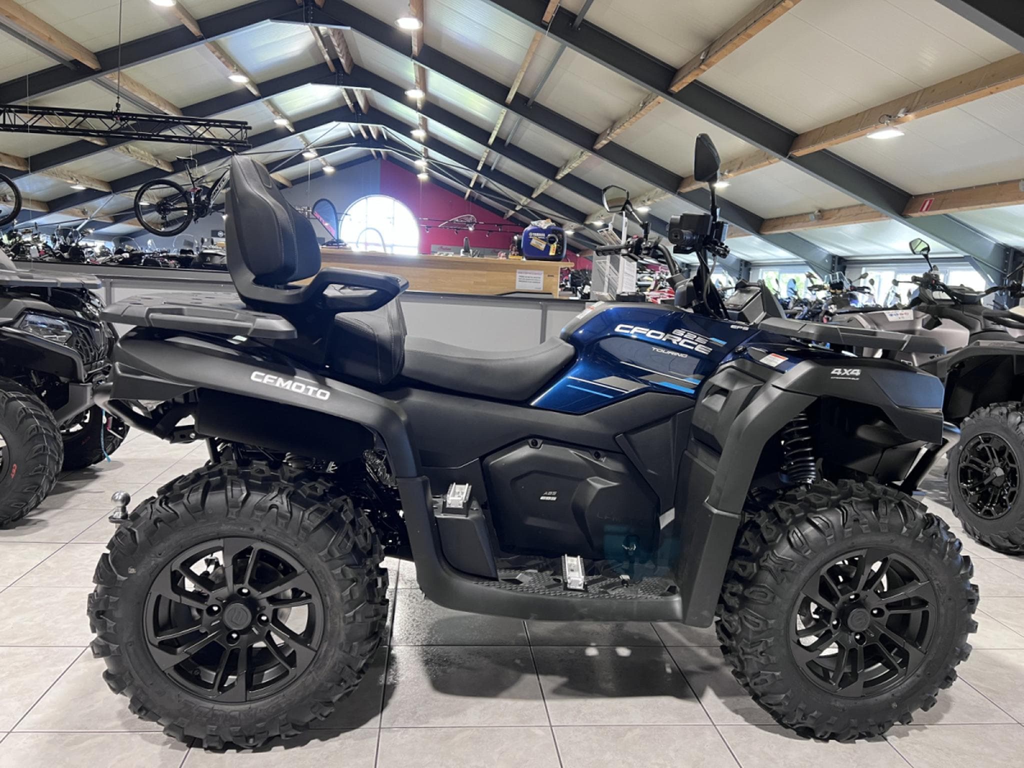 CF Moto CForce 625 TOURING  Agri T3 ABS (2026) - Photo 1