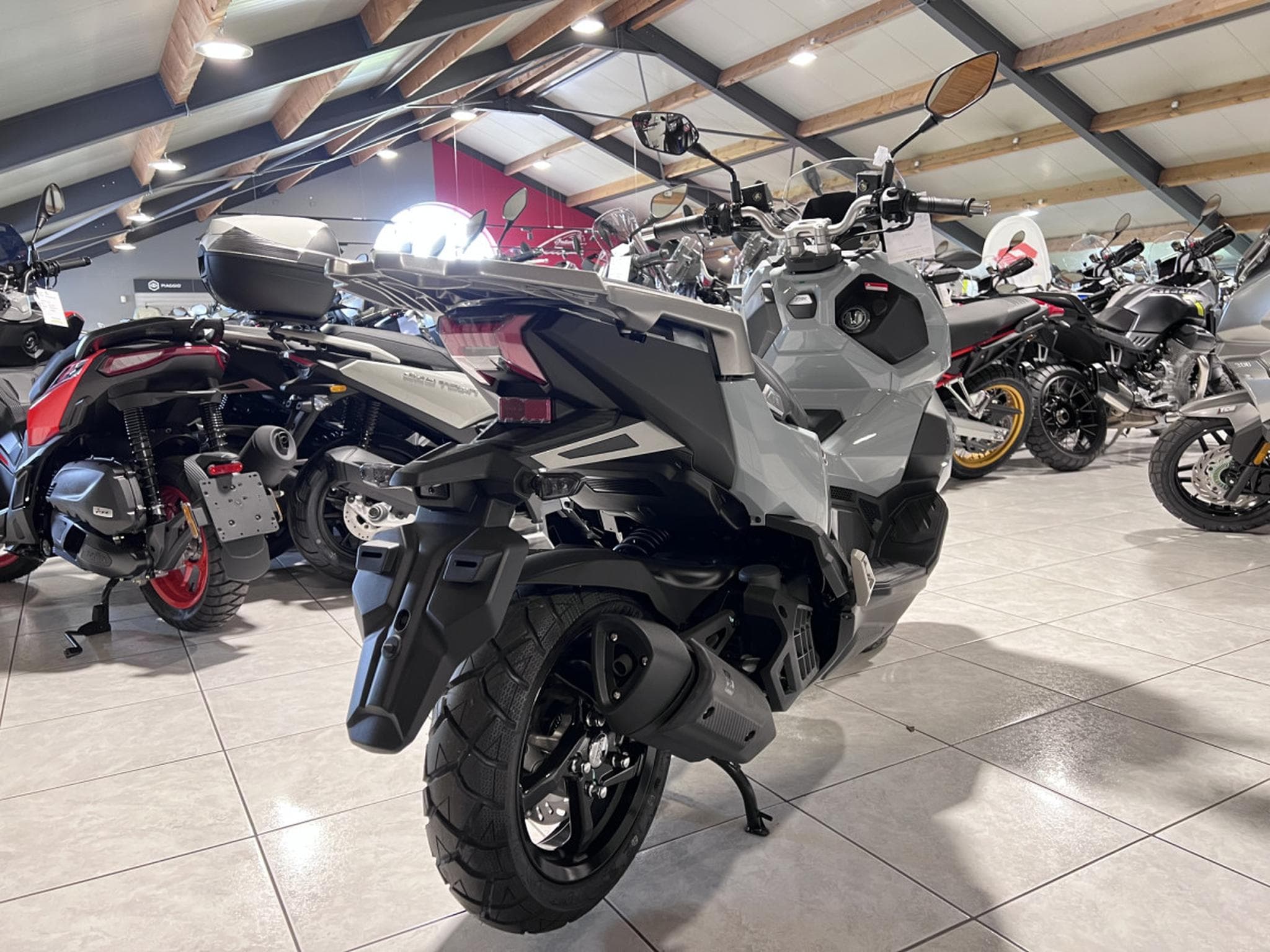 SYM ADX 125 (2026) - Photo 4