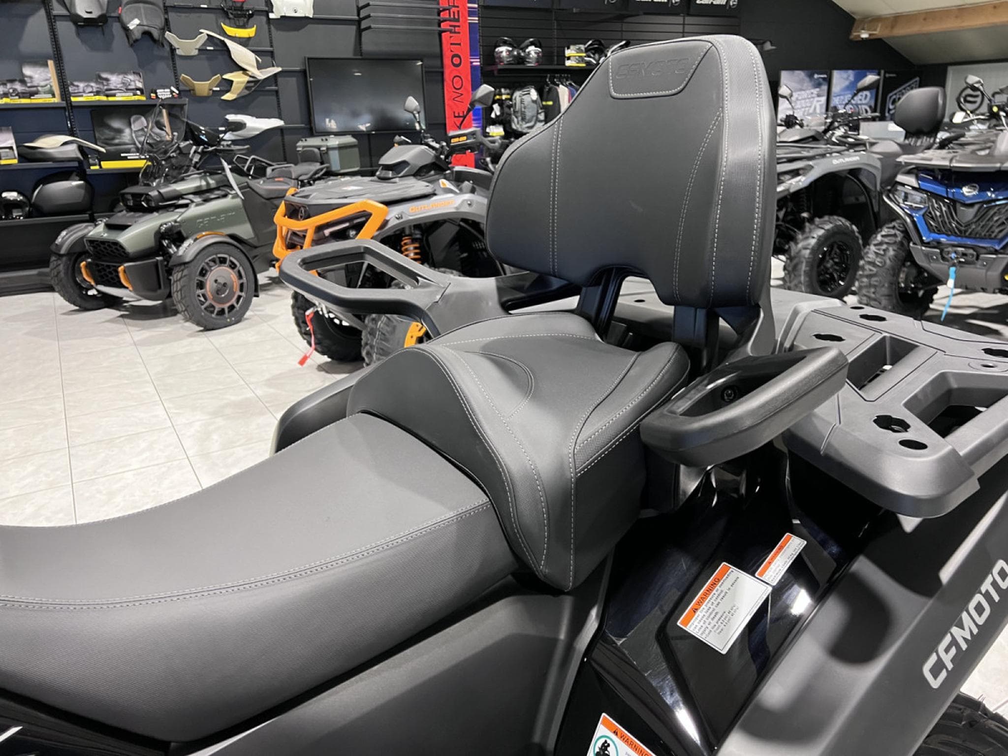CF Moto CForce 625 Touring Agri ABS  T3 (2026) - Photo 5
