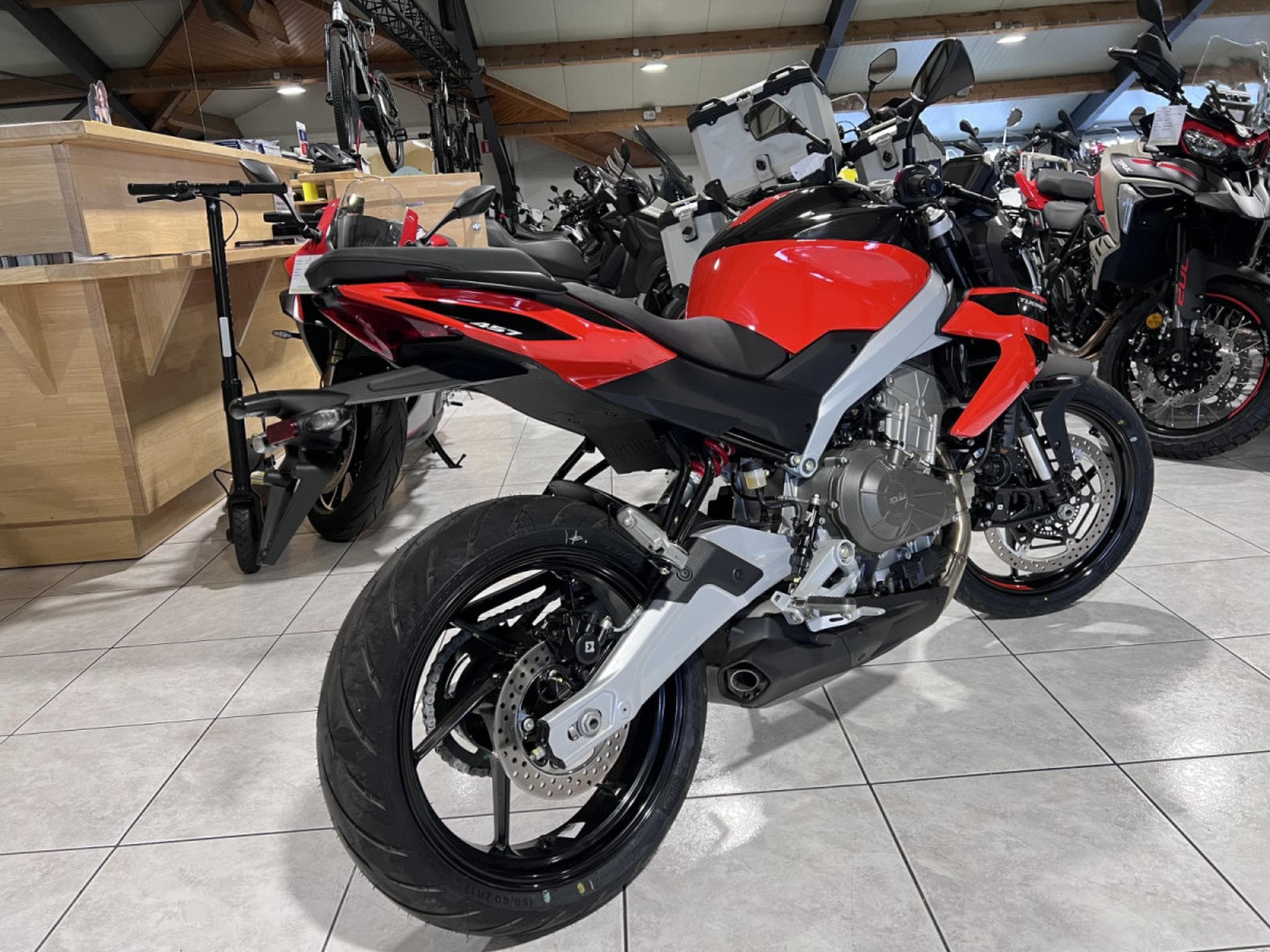 Aprilia Tuono 457 (2026) - Photo 3