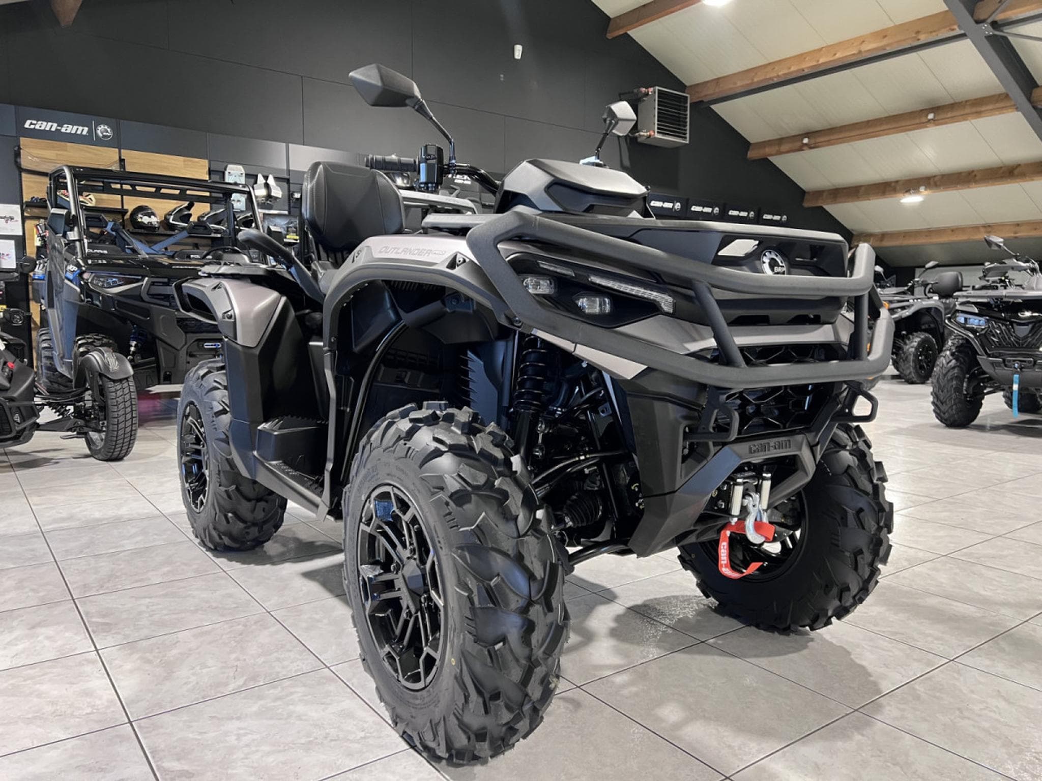BRP Can-Am Outlander Max MY26 PRO XU HD 10 T 60km/h (2026) - Photo 8