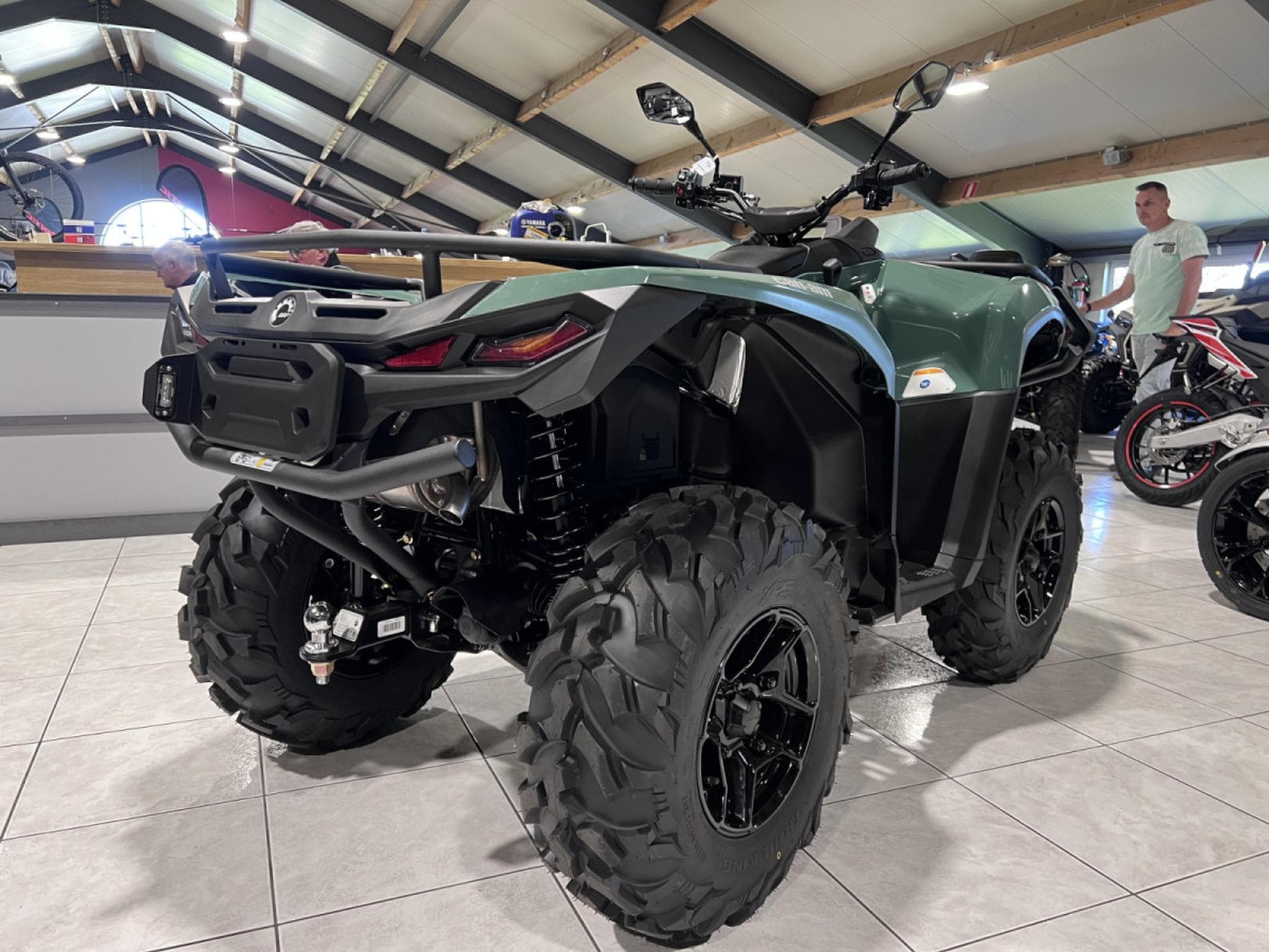 BRP Can-Am Outlander Pro MY26 XU T HD7 ABS  T3B  + 60 km/h (2026) - Photo 3