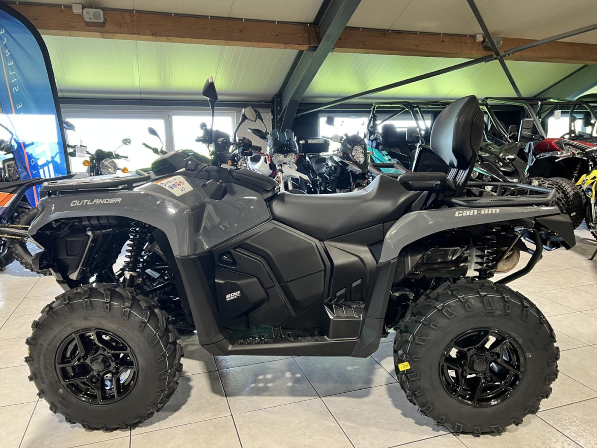 BRP Can-Am Outlander Max MY26 500 DPS  ABS  T3B (2026) - Photo 4