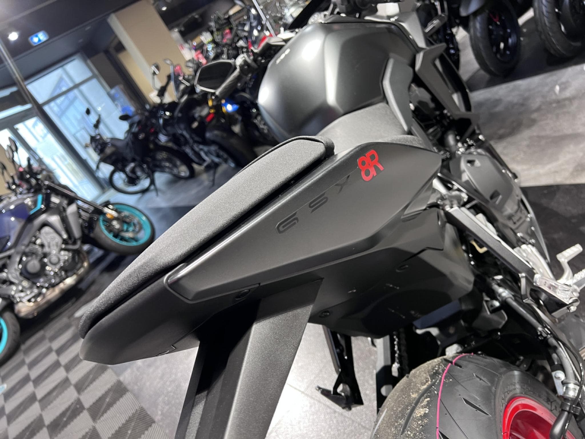 Suzuki GSX-8R (2026) - Photo 5