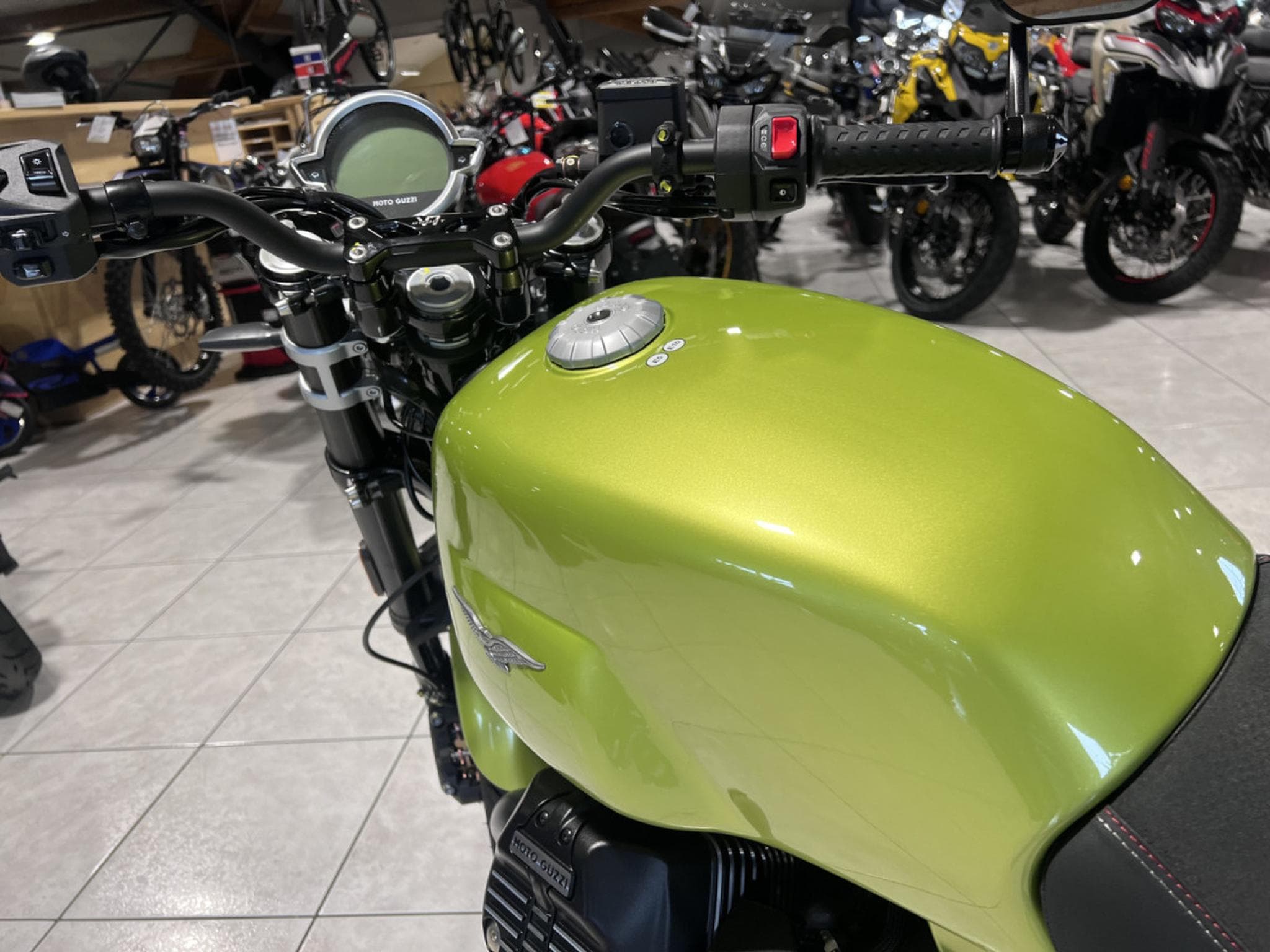 Moto Guzzi V7 SPORT (2026) - Photo 5