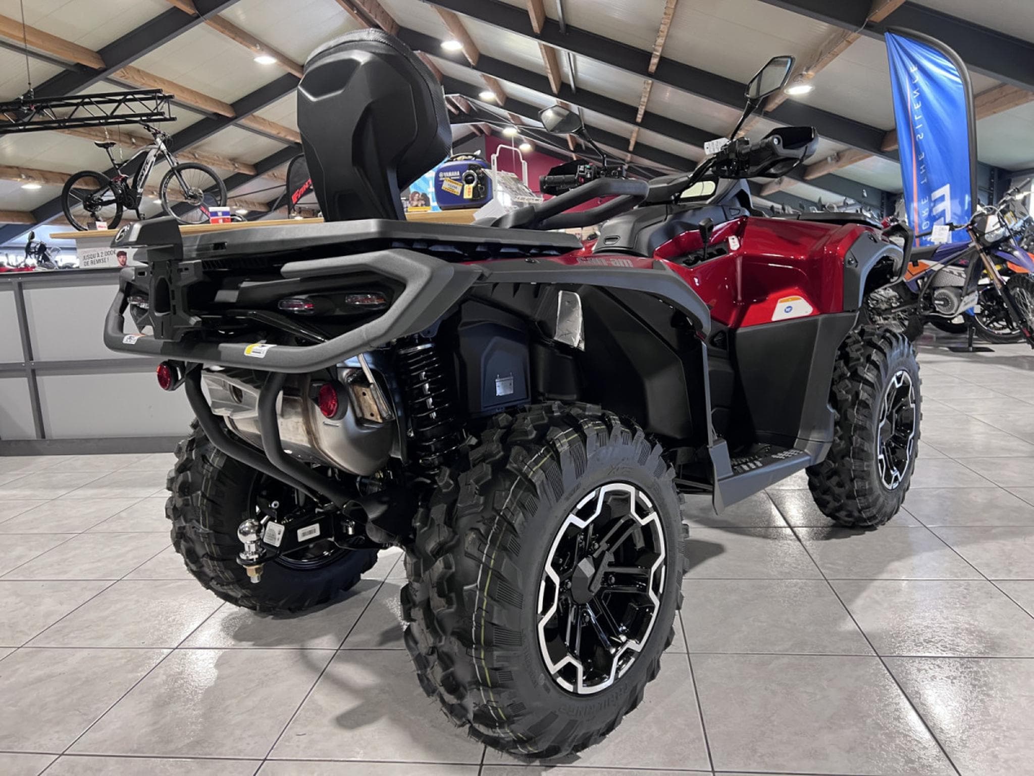 BRP Can-Am Outlander Max MY26 XT T 850 ABS T3B 1000 cc + 60 km/h (2026) - Photo 3