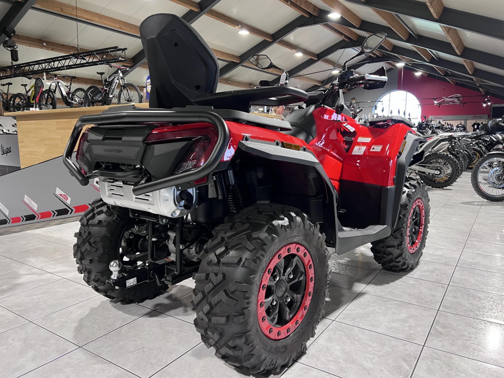 QJmotor SFA 1000 PRO T3b (2026) - Photo 3
