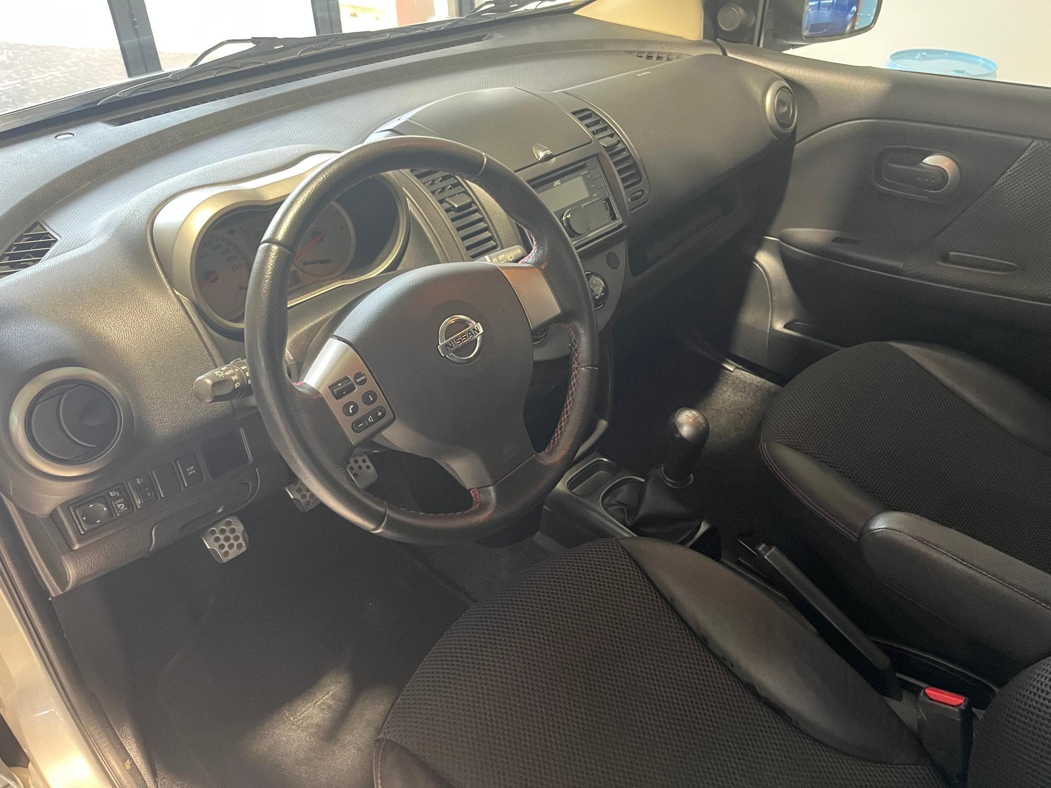 Nissan Note 1.6 Tekna (2009) - Photo 13