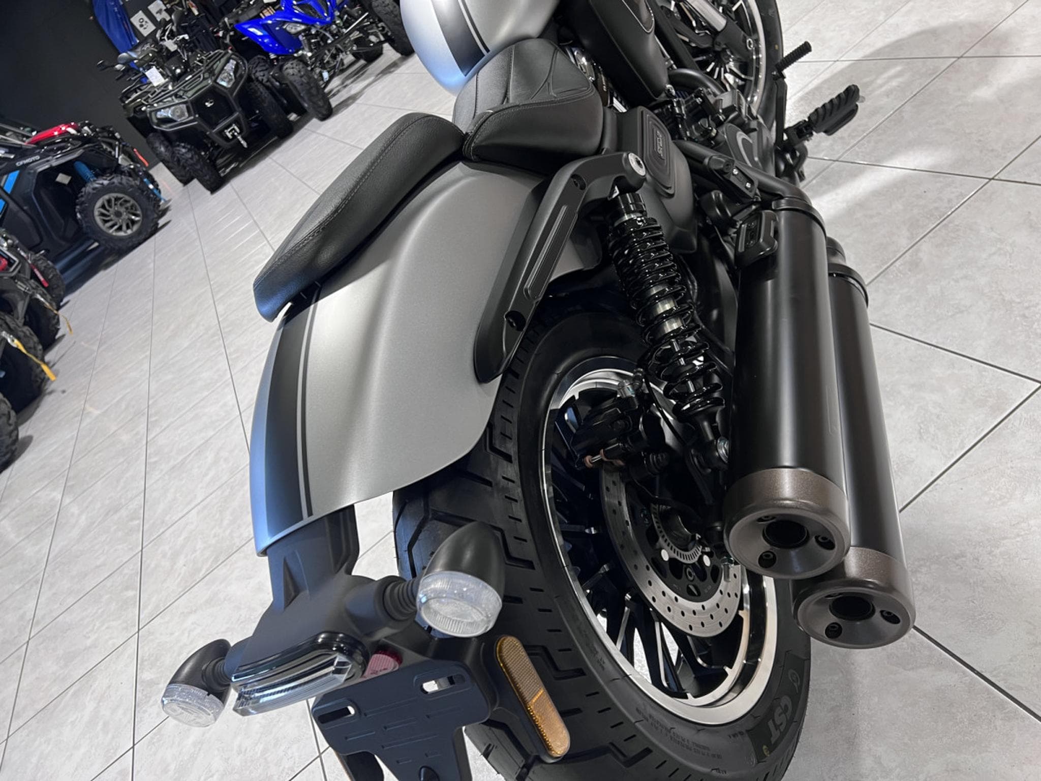 QJmotor SRV 600 V2 (2026) - Photo 5