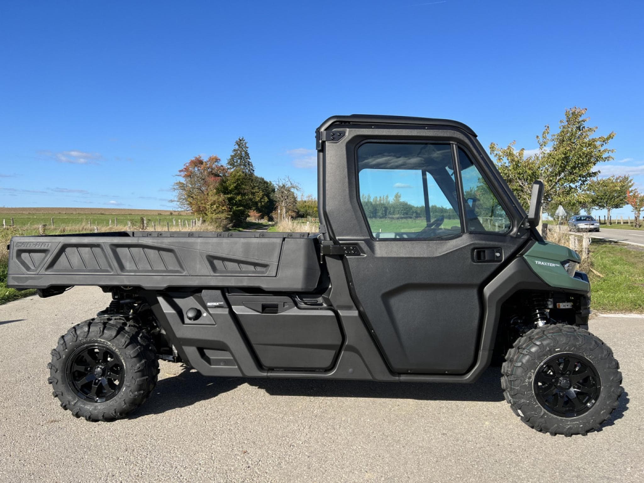 BRP Can-Am Traxter MY25 PRO DPS HD10 T1b + 60km/h vert prix sans accessoires (2026) - Photo 1