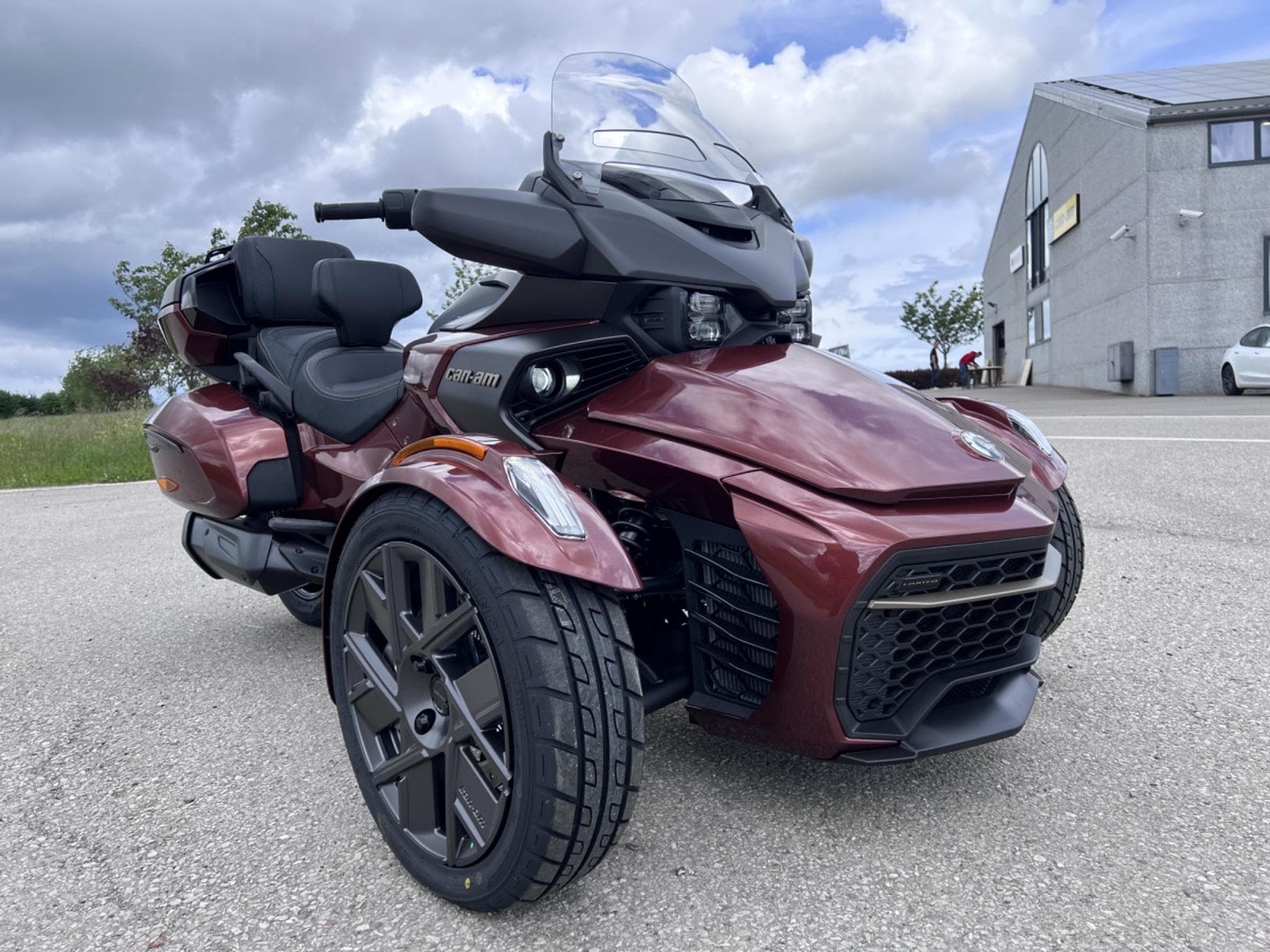 BRP Can-Am Spyder LTD SPECIAL SERIES (2026) - Photo 1