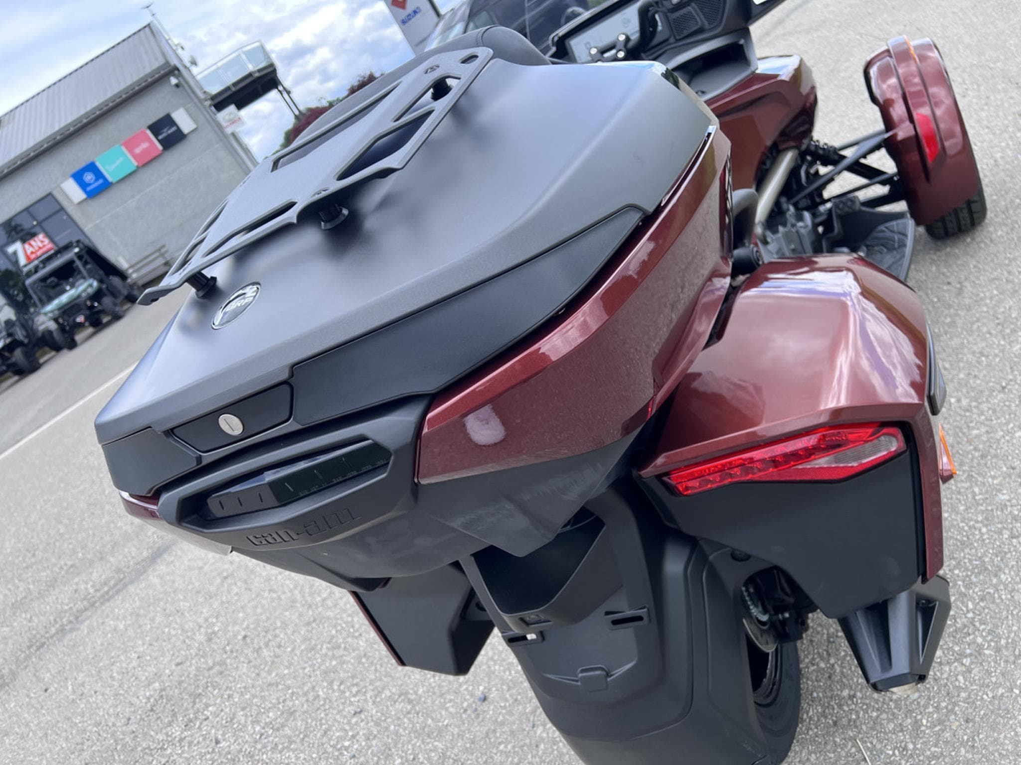 BRP Can-Am Spyder LTD SPECIAL SERIES (2026) - Photo 7