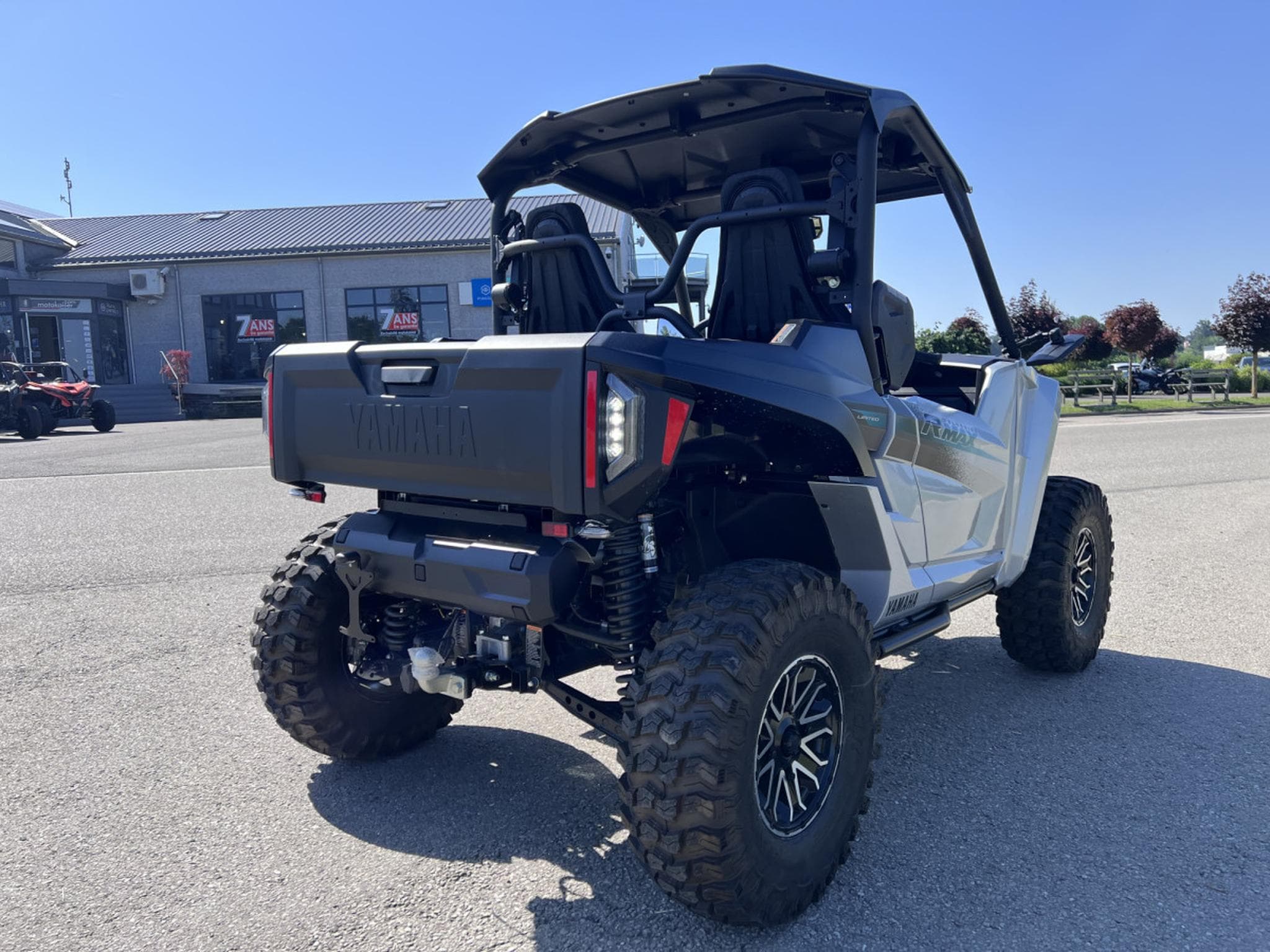 Yamaha Wolverine 1000 RMAX 2  Limited (2026) - Photo 2