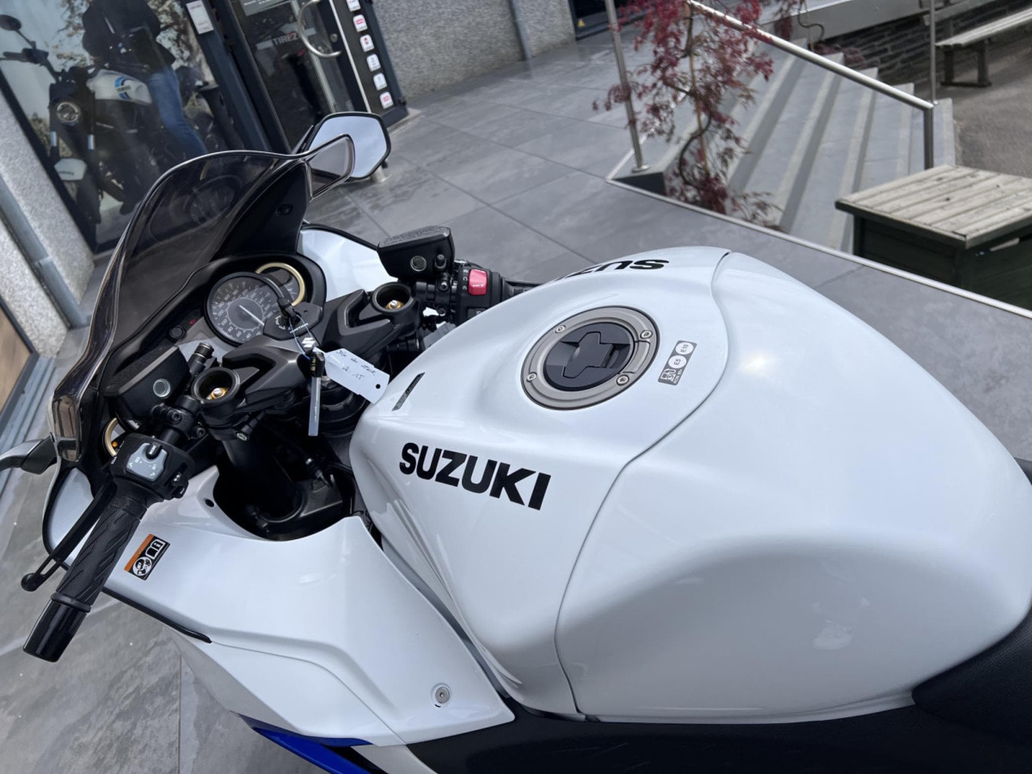 Suzuki Hayabusa 1300 (2026) - Foto 6