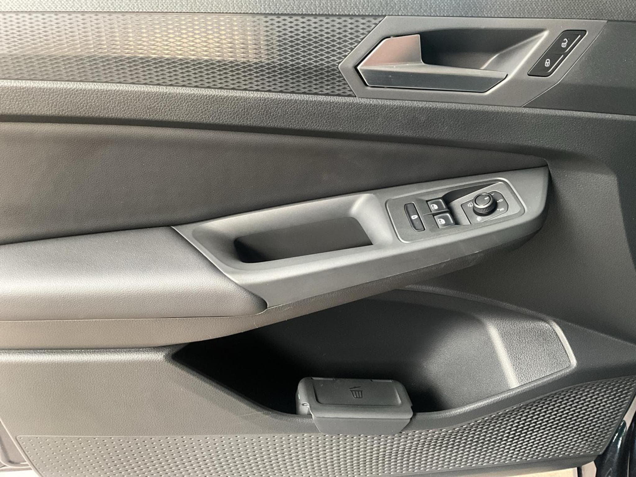 VW Caddy Style+7Plätze+Navi+LED+AHK+Light Assist (2025) - Foto 14