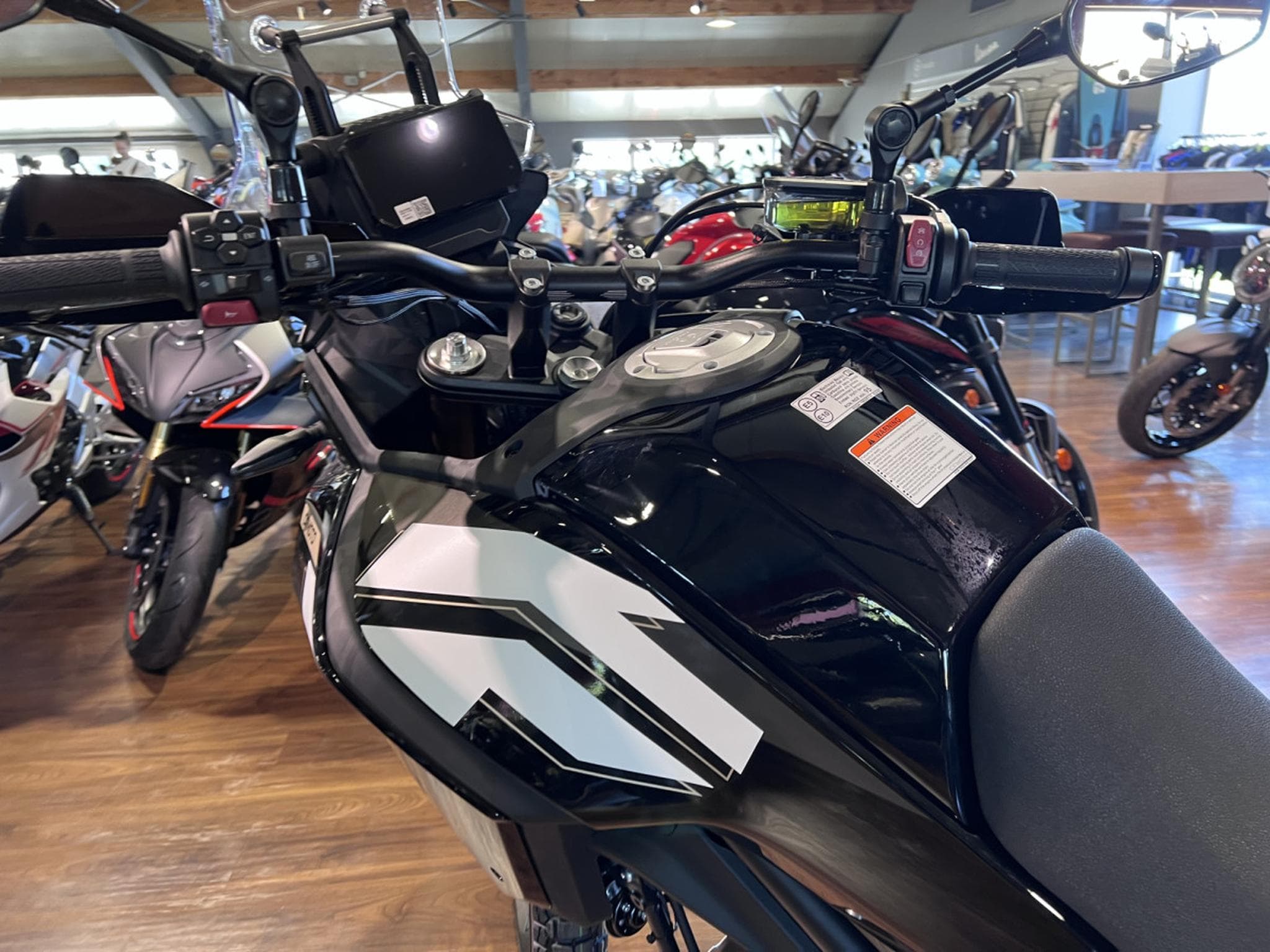 CF Moto 450 MT (2026) - Photo 6