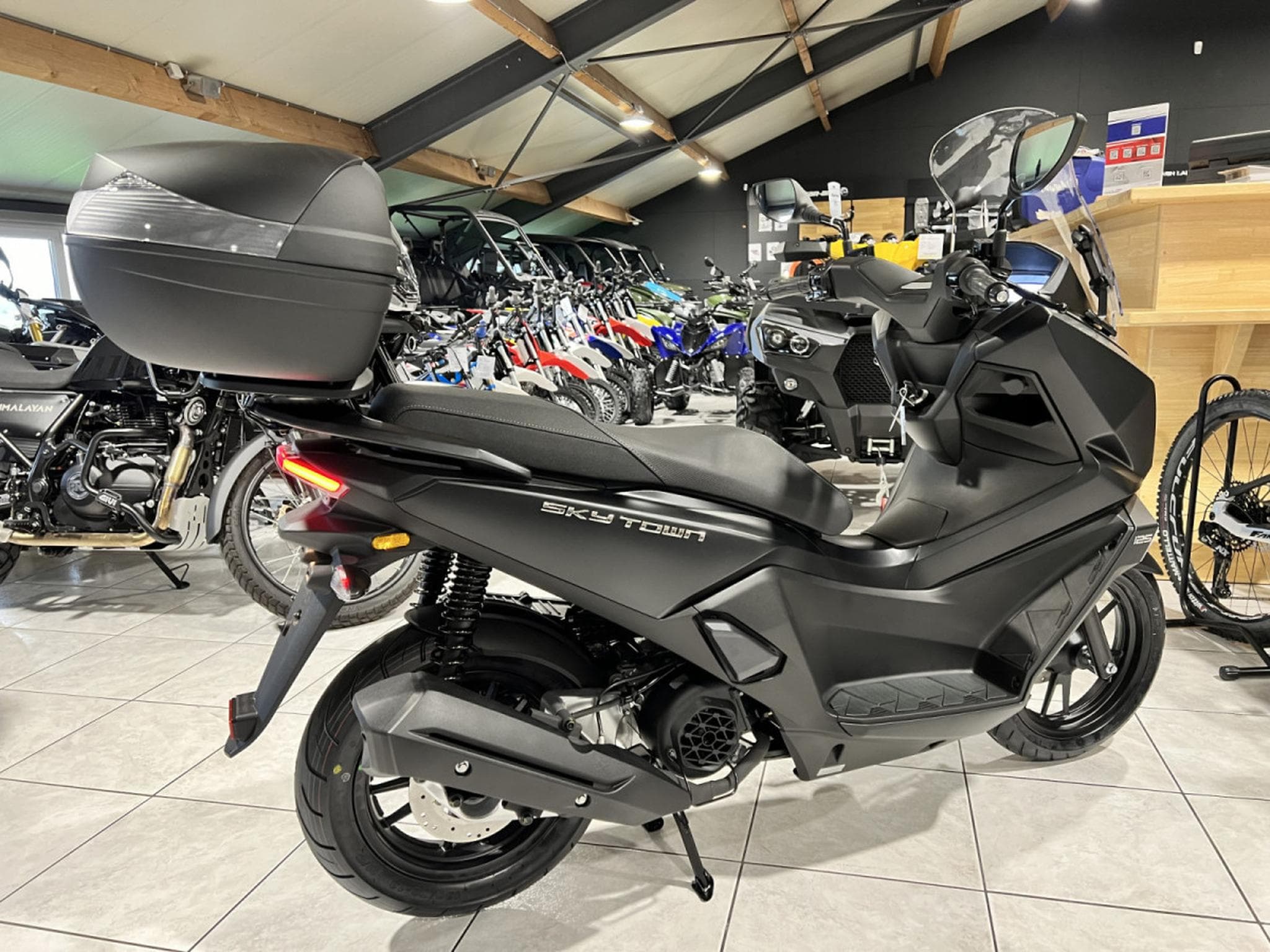 Kymco Skytown 50 (2026) - Photo 3