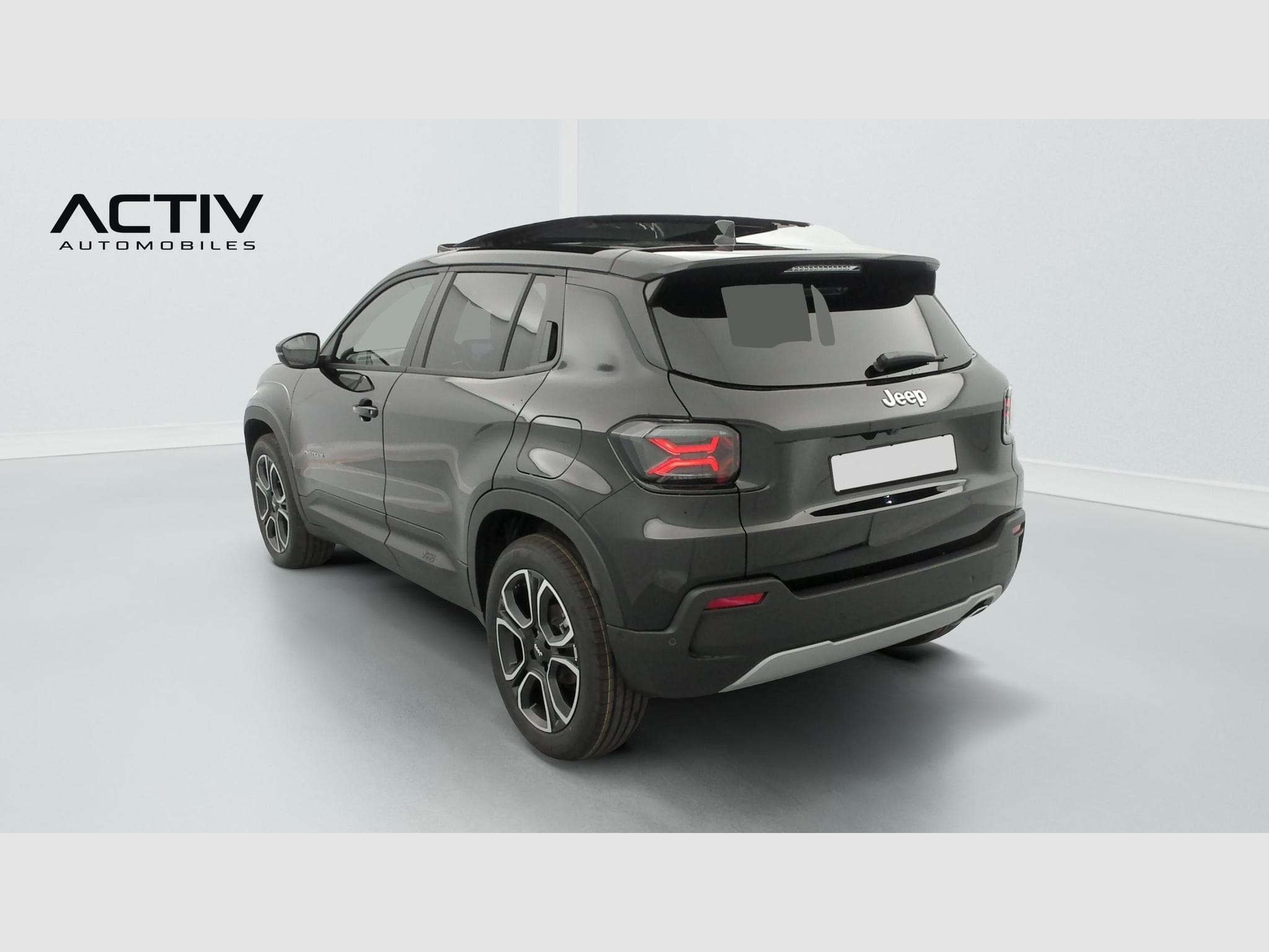 Jeep Avenger 1.2 Turbo T3 110 ch e-Hybrid BVR6 Summit (2026) - Photo 5