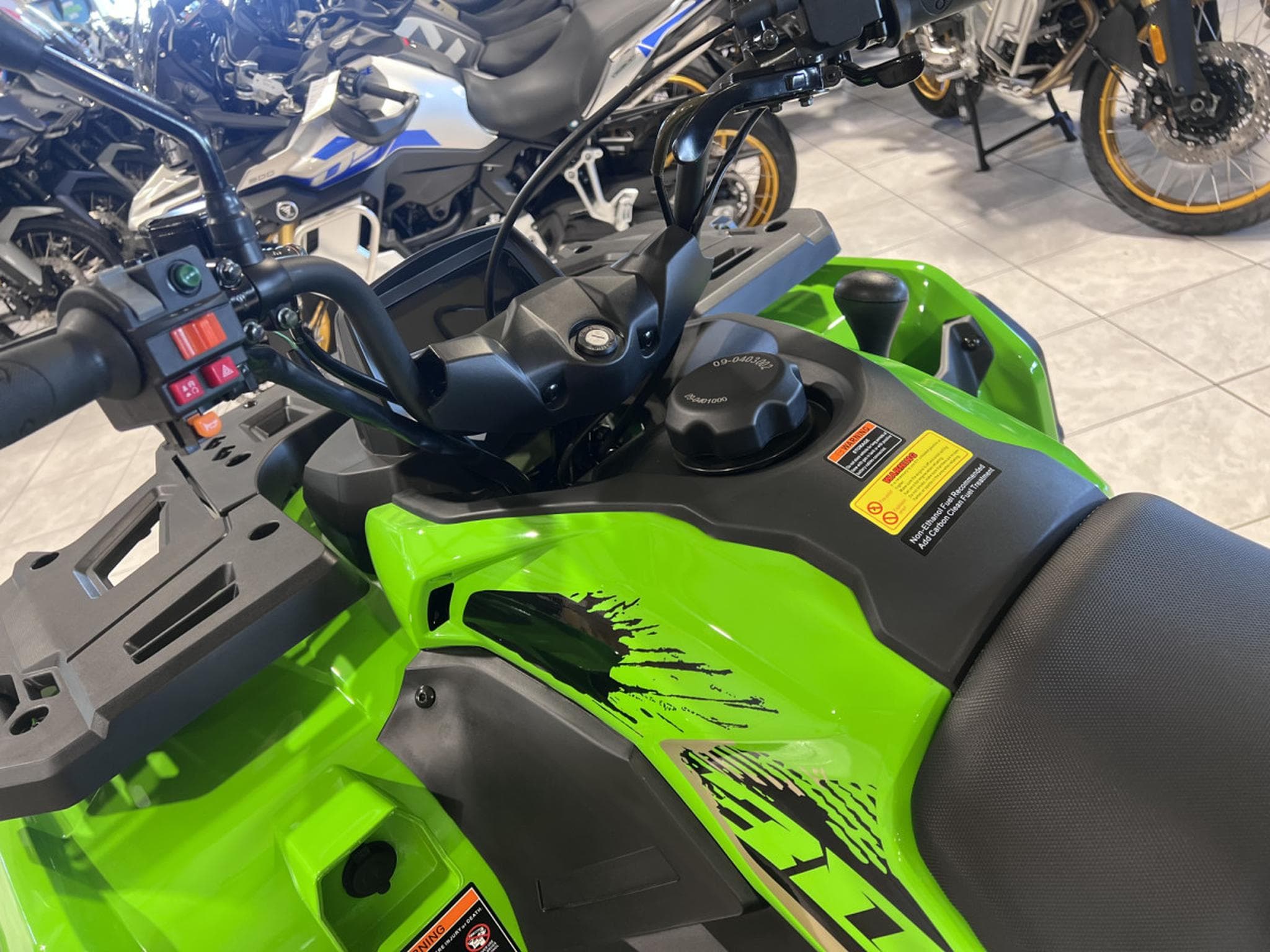 Up Moto TCrosser 300 2 WD T3b 60  Km/h (2026) - Photo 7