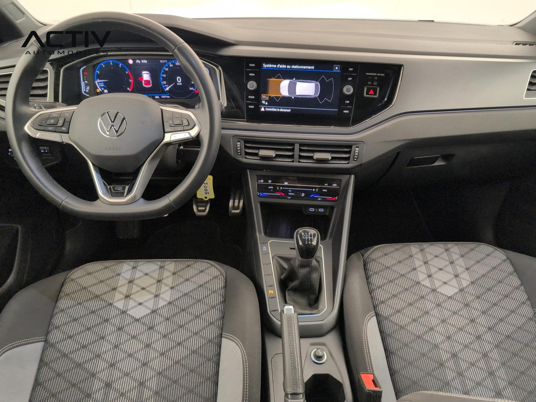 VW Taigo 1.0 TSI 116 BVM6 R-LINE (2025) - Photo 13