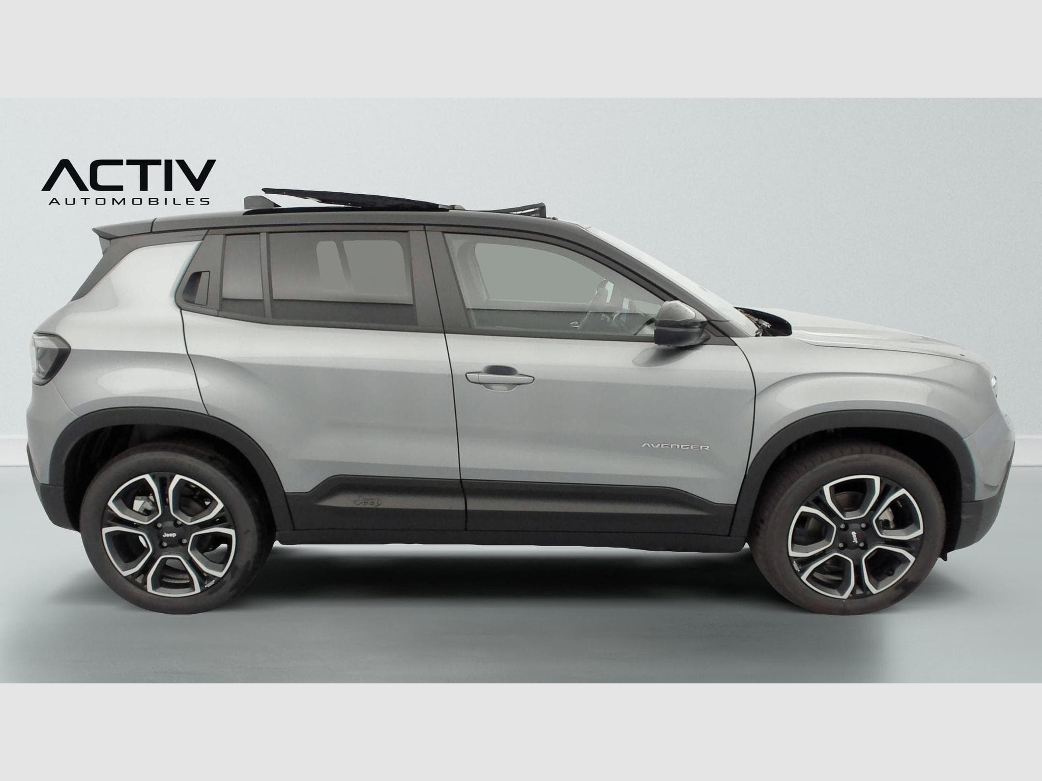 Jeep Avenger 1.2 Turbo T3 110 ch e-Hybrid BVR6 Summit (2026) - Photo 8