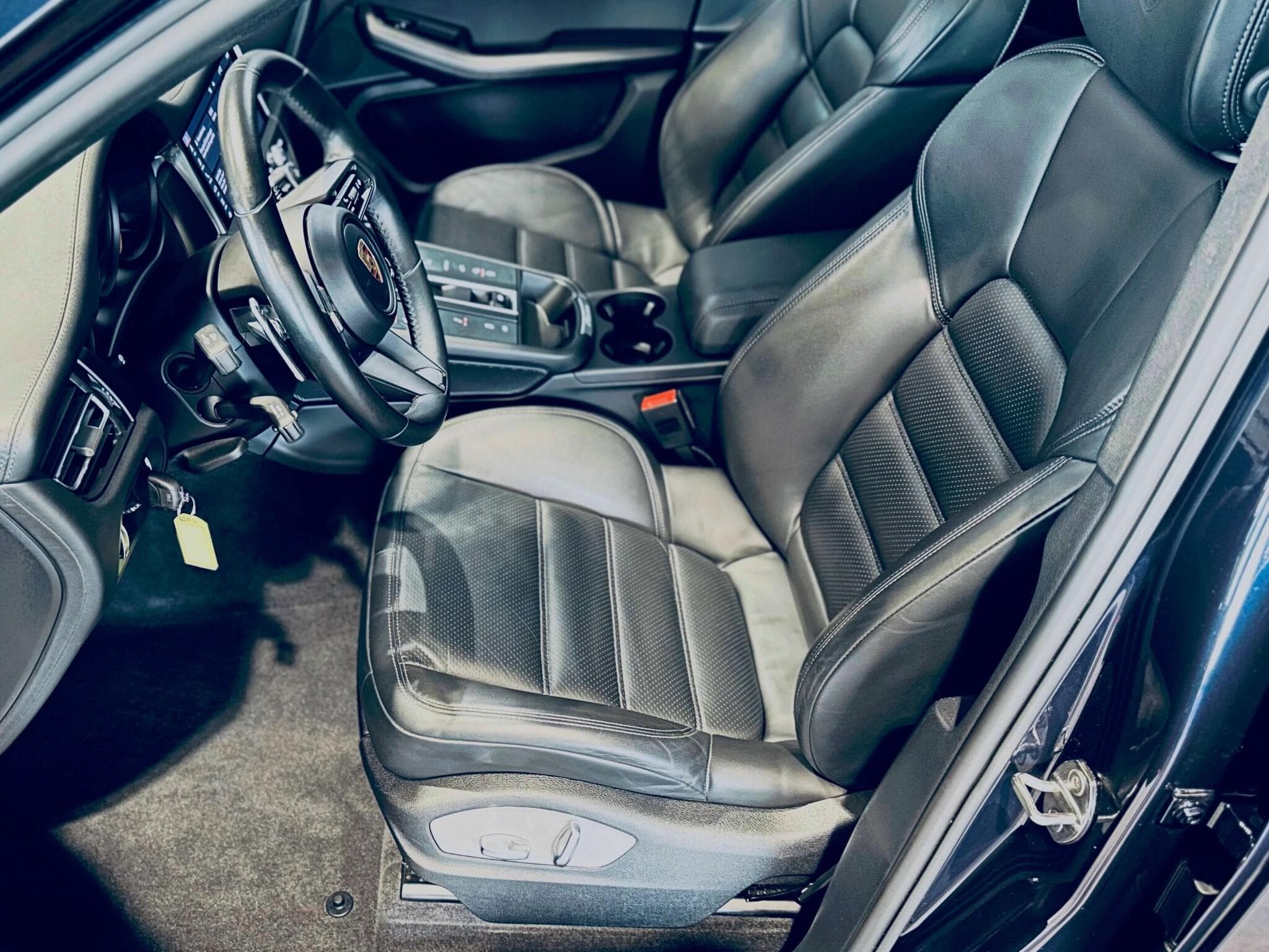 Porsche Macan MACAN T PDK (2023) - Photo 6