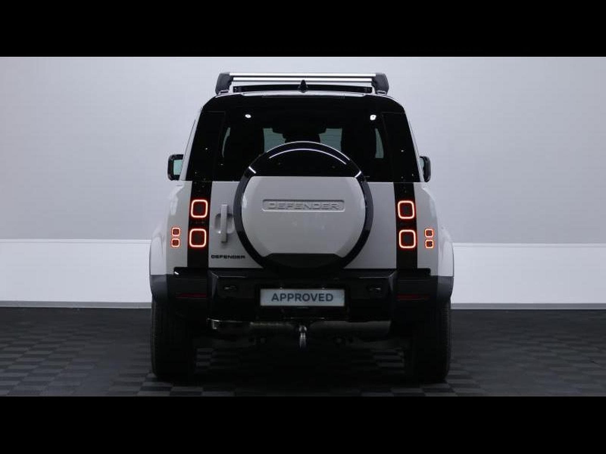 Land-Rover Defender D200 S AWD Auto. (2026) - Foto 6