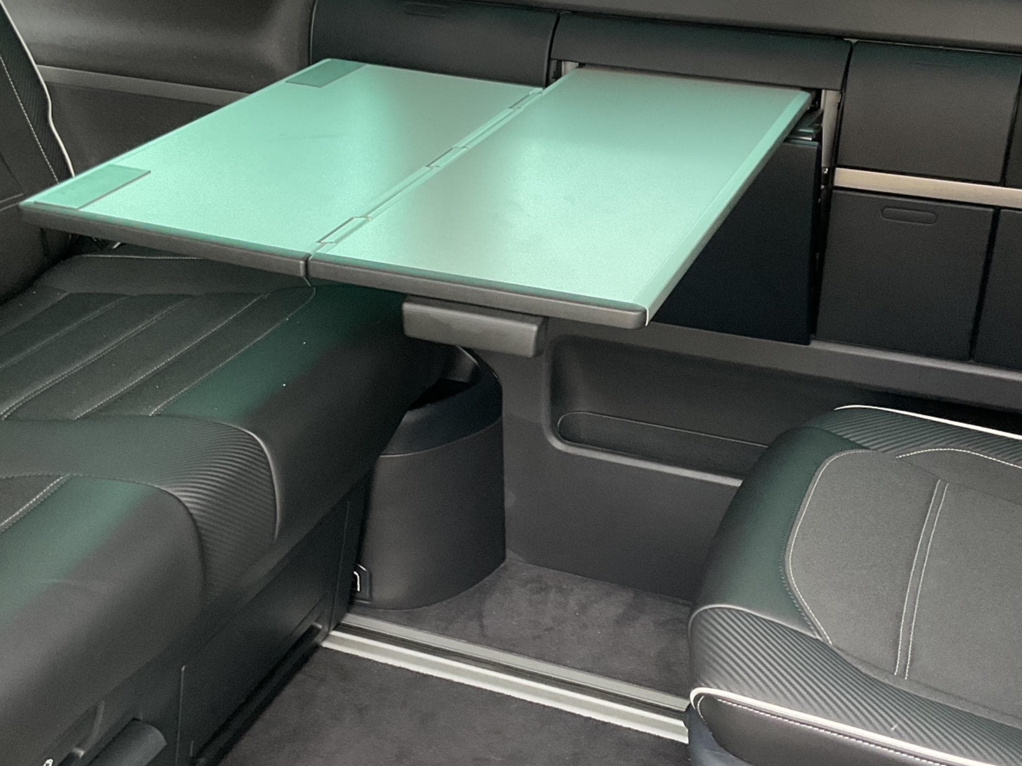 VW T6.1 Multivan Edition (2019) - Photo 5