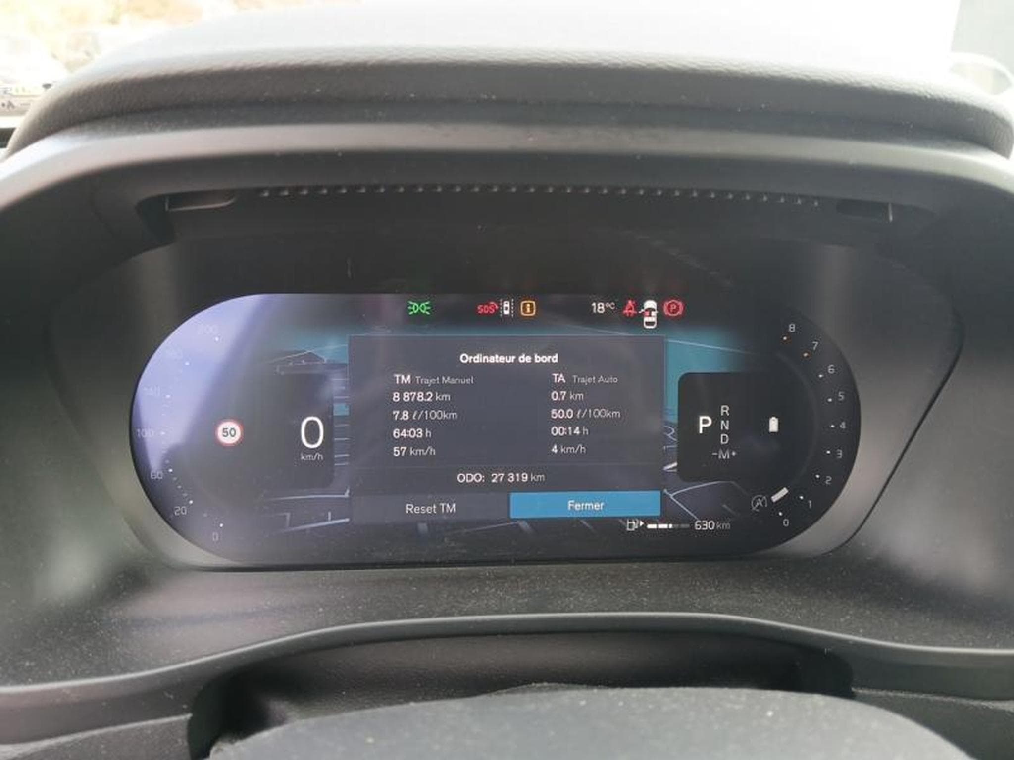 Volvo XC40 B3 Core 2026 / Essence (2025) - Foto 18
