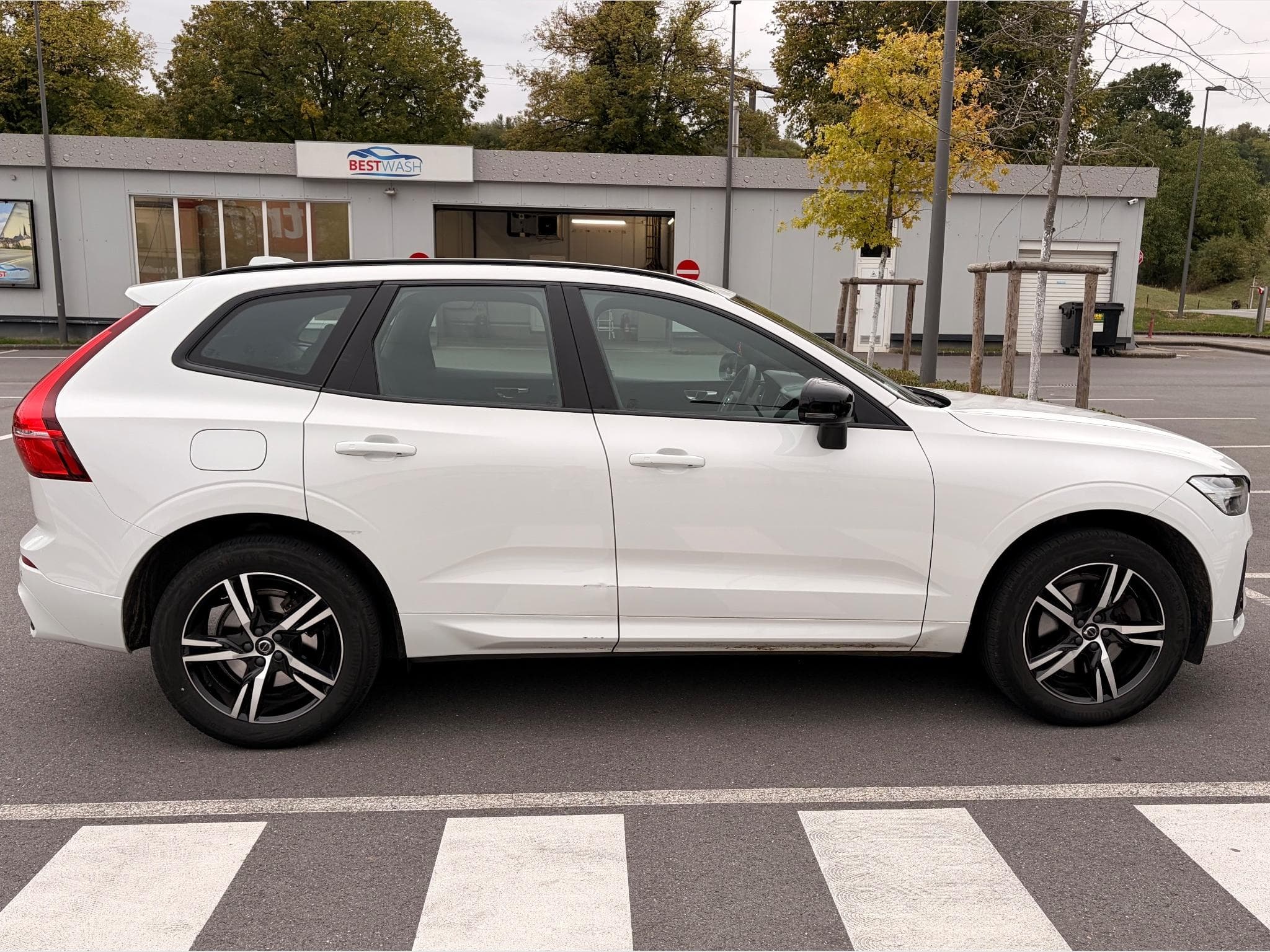 Volvo XC60 R-Design (2022) - Photo 3