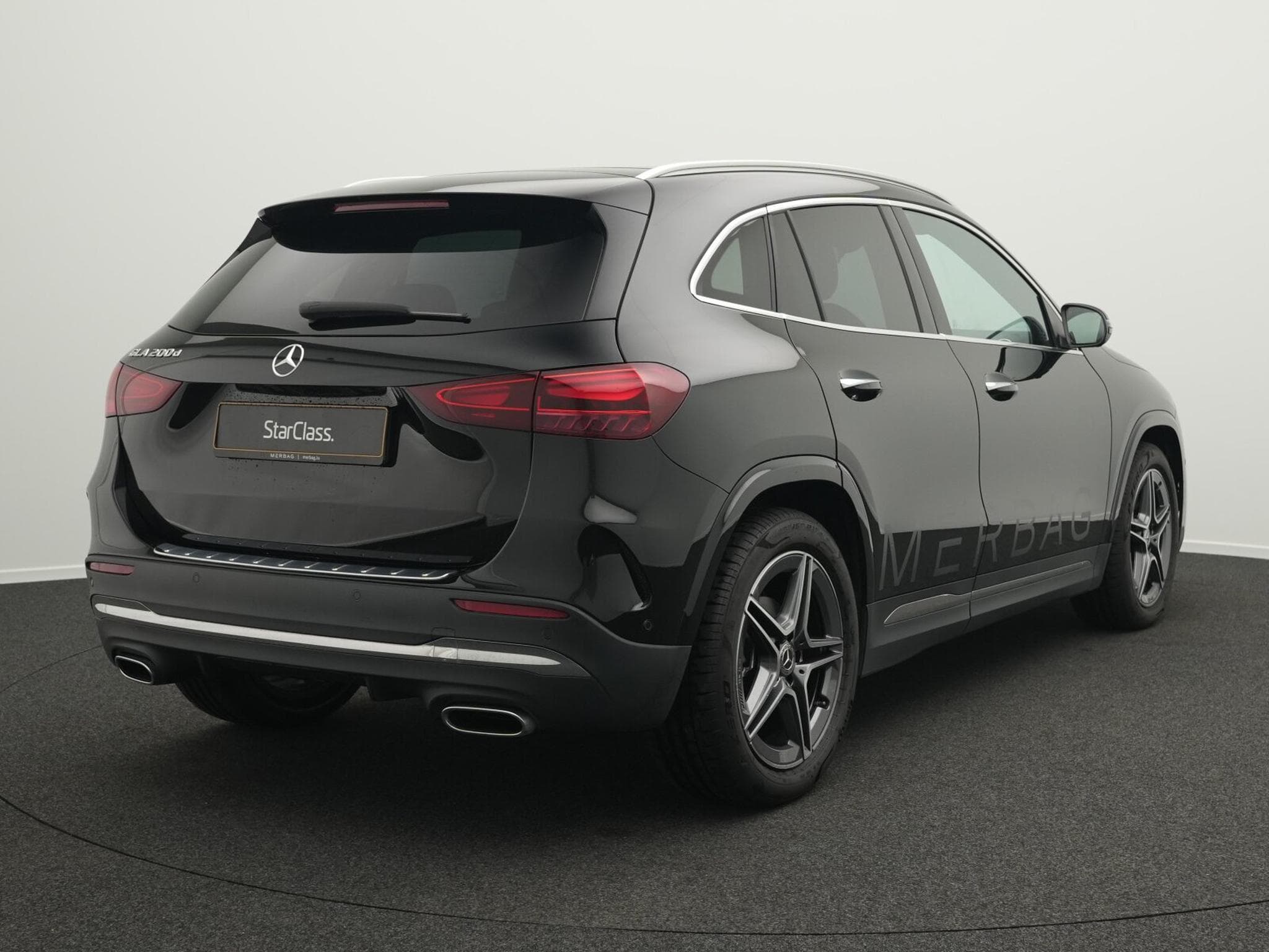 Mercedes GLA 200 d AMG-Line (2026) - Photo 3