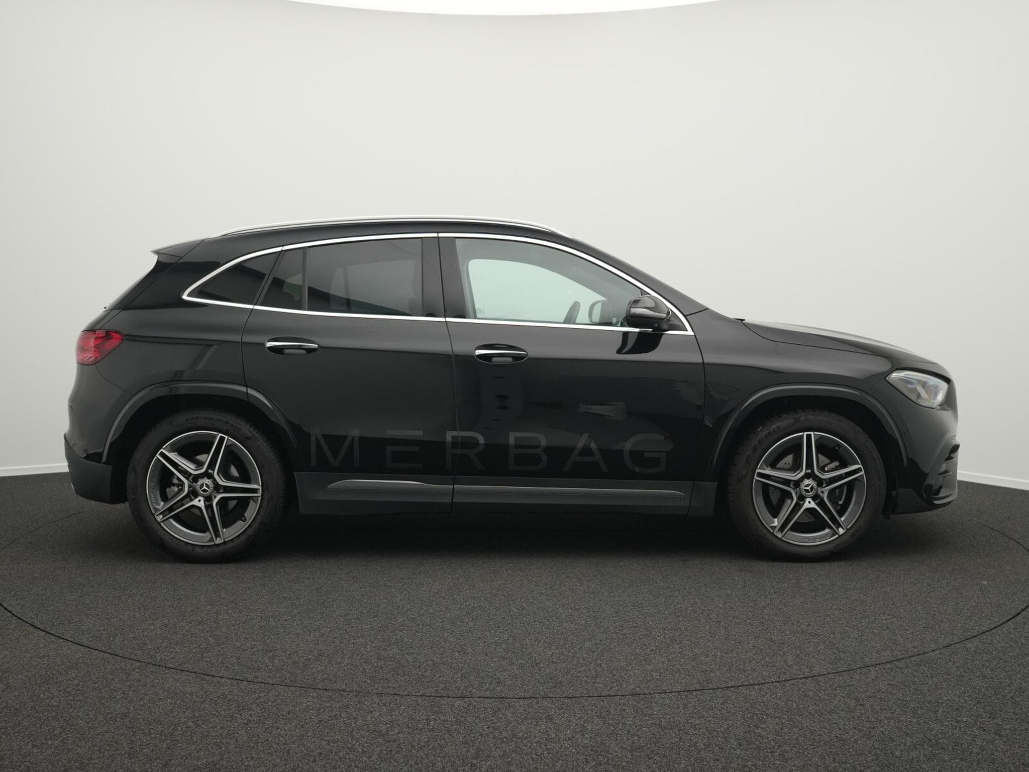 Mercedes GLA 200 d AMG-Line (2026) - Photo 5