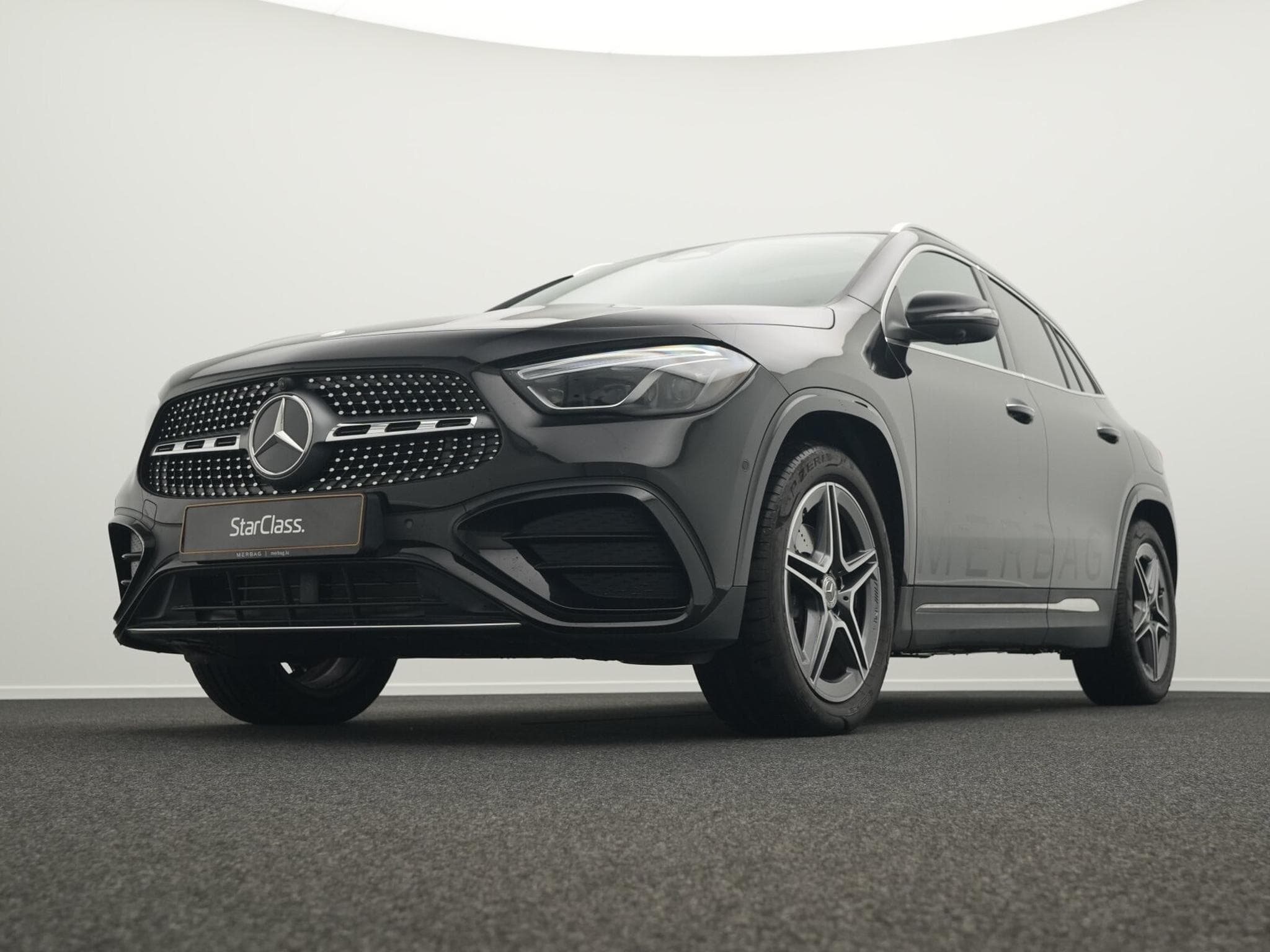 Mercedes GLA 200 d AMG-Line (2026) - Photo 10