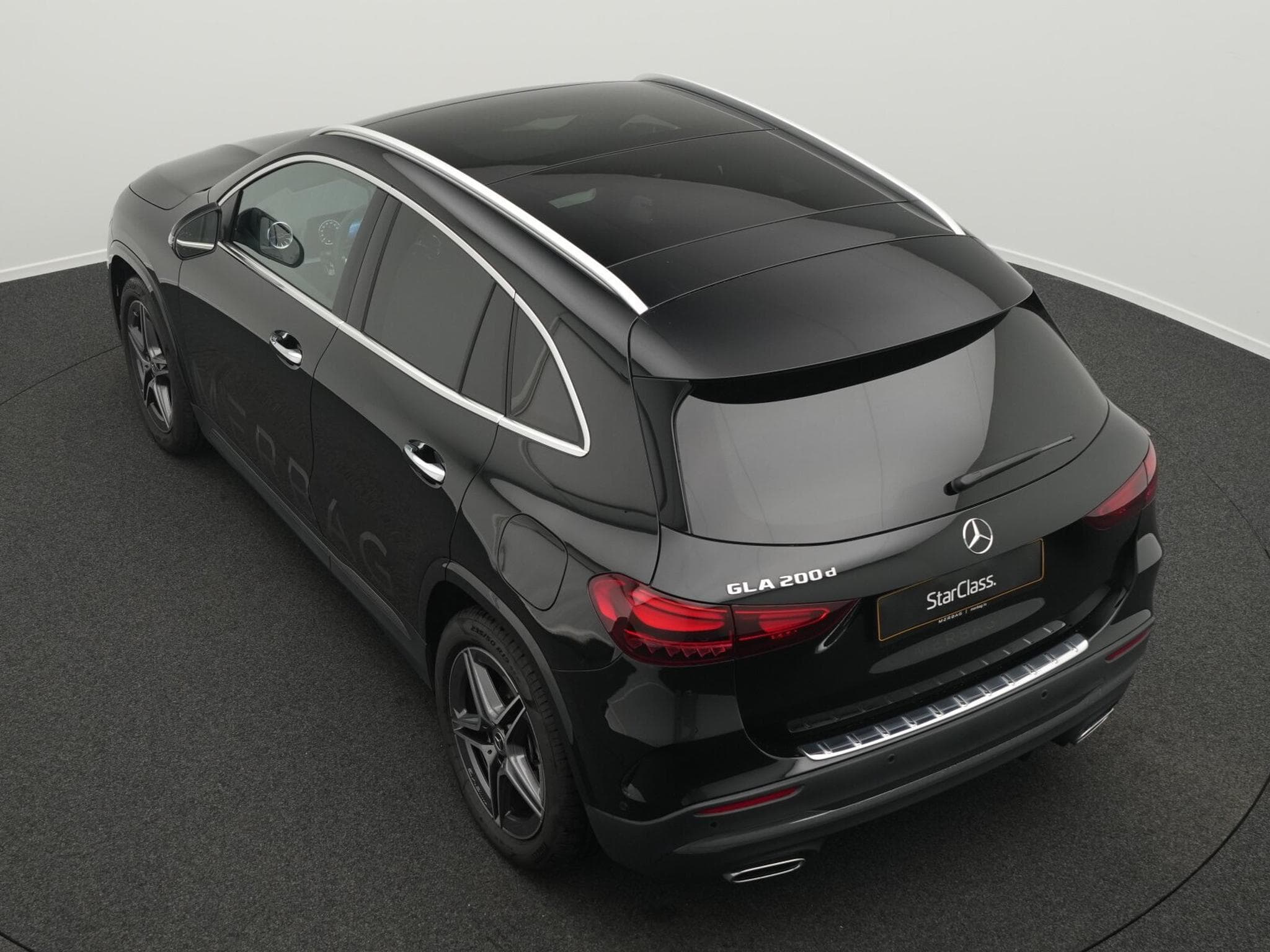 Mercedes GLA 200 d AMG-Line (2026) - Photo 13