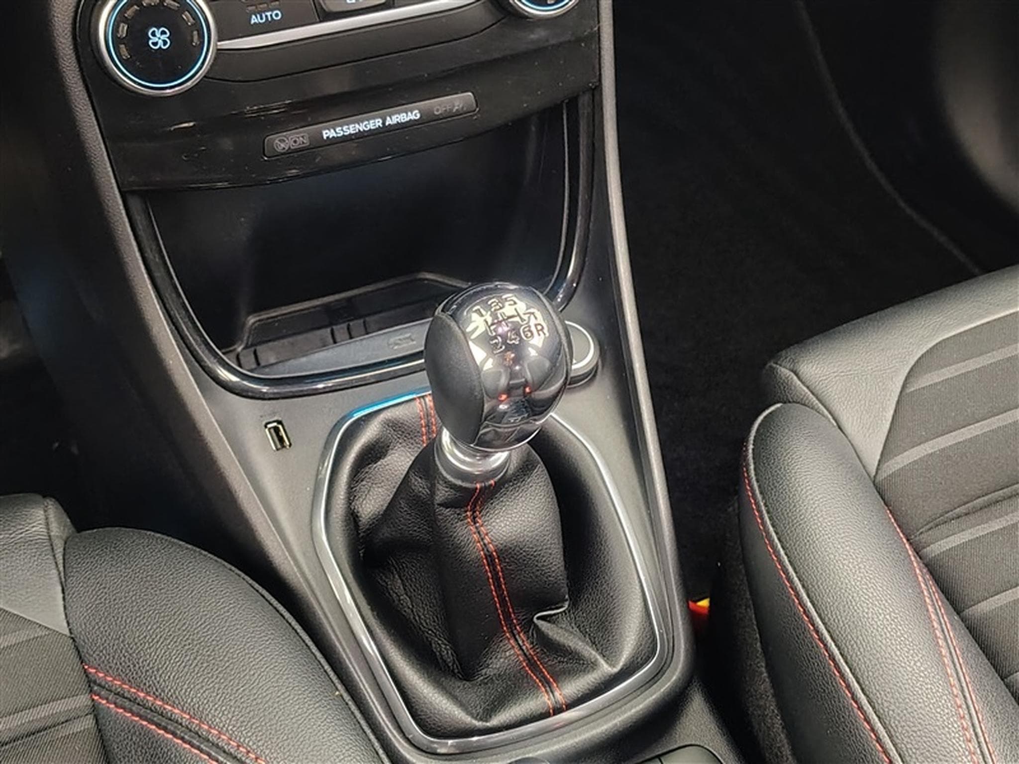 Ford Puma 1.0 EcoBoost ST-Line X (2020) - Photo 12