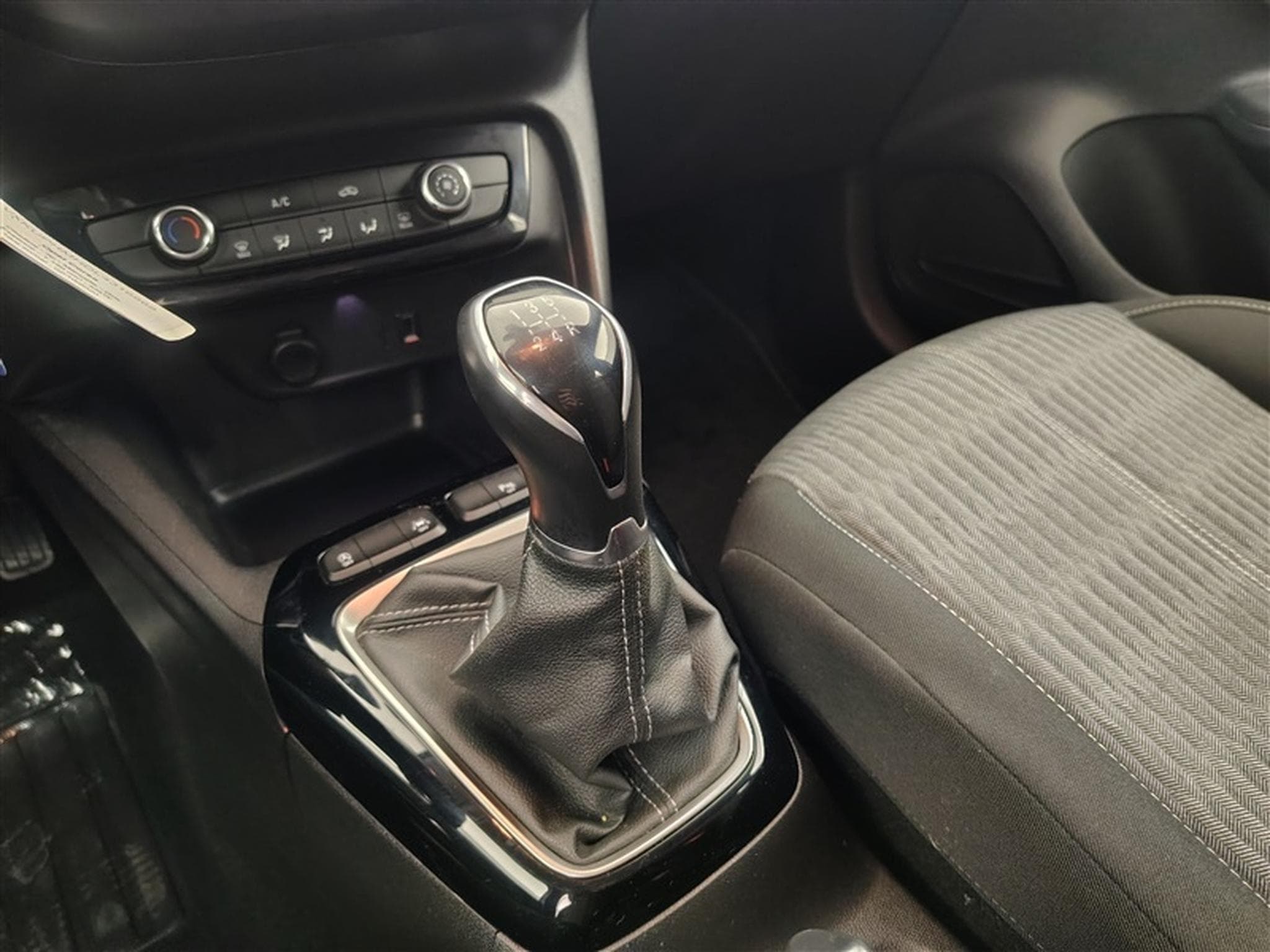 Opel Corsa 1.2i Elegance S/S (2020) - Photo 12