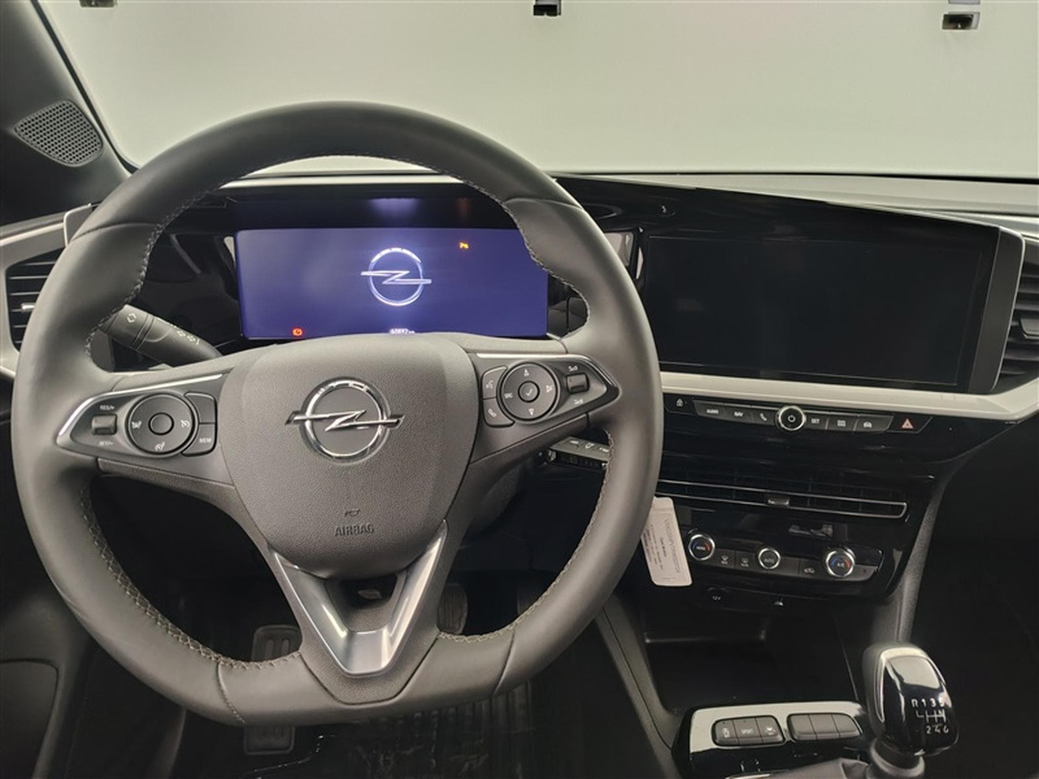 Opel Mokka 1.2 Turbo 136cv GS Line CARPLAY / FULL LED / S-CUIR (2024) - Photo 9