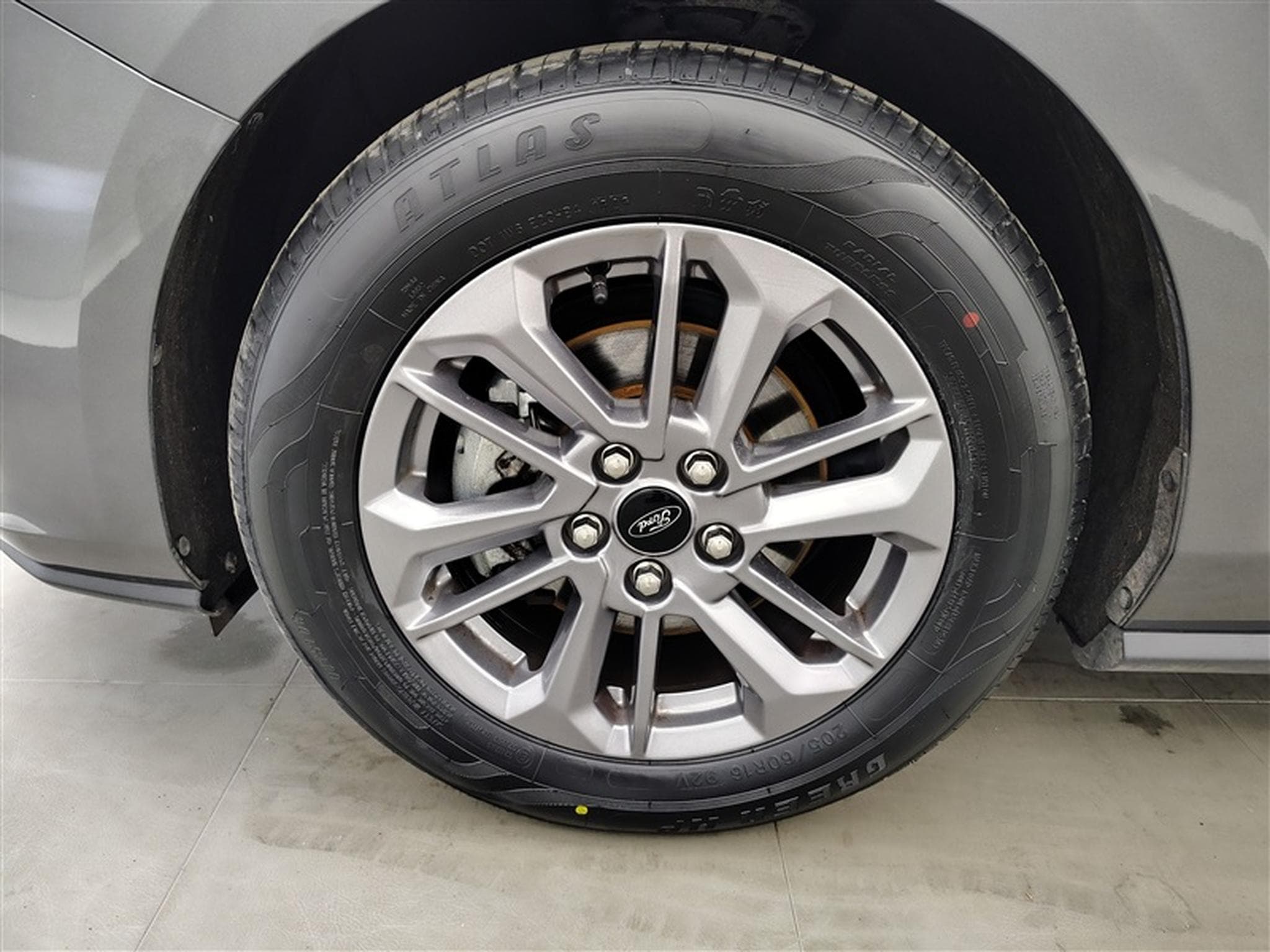 Ford Focus 1.0 EcoBoost 155Cv Titanium Navi / Led / PDC (2024) - Photo 6