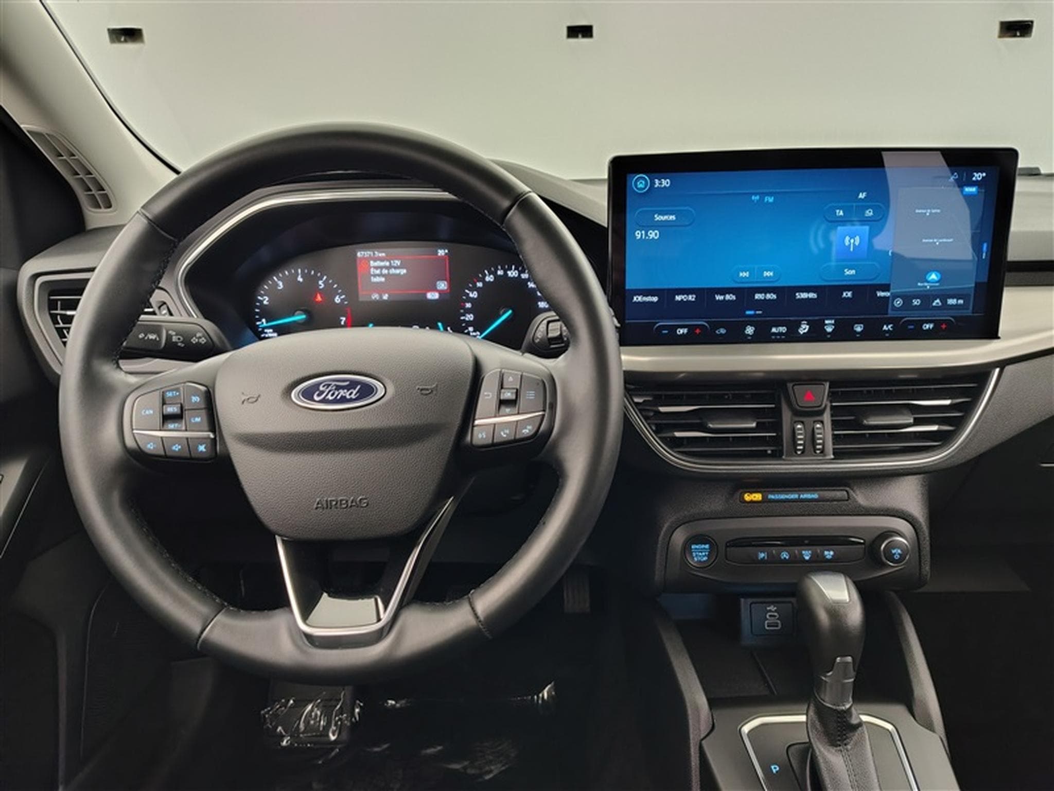 Ford Focus 1.0 EcoBoost 155Cv Titanium Navi / Led / PDC (2024) - Photo 9