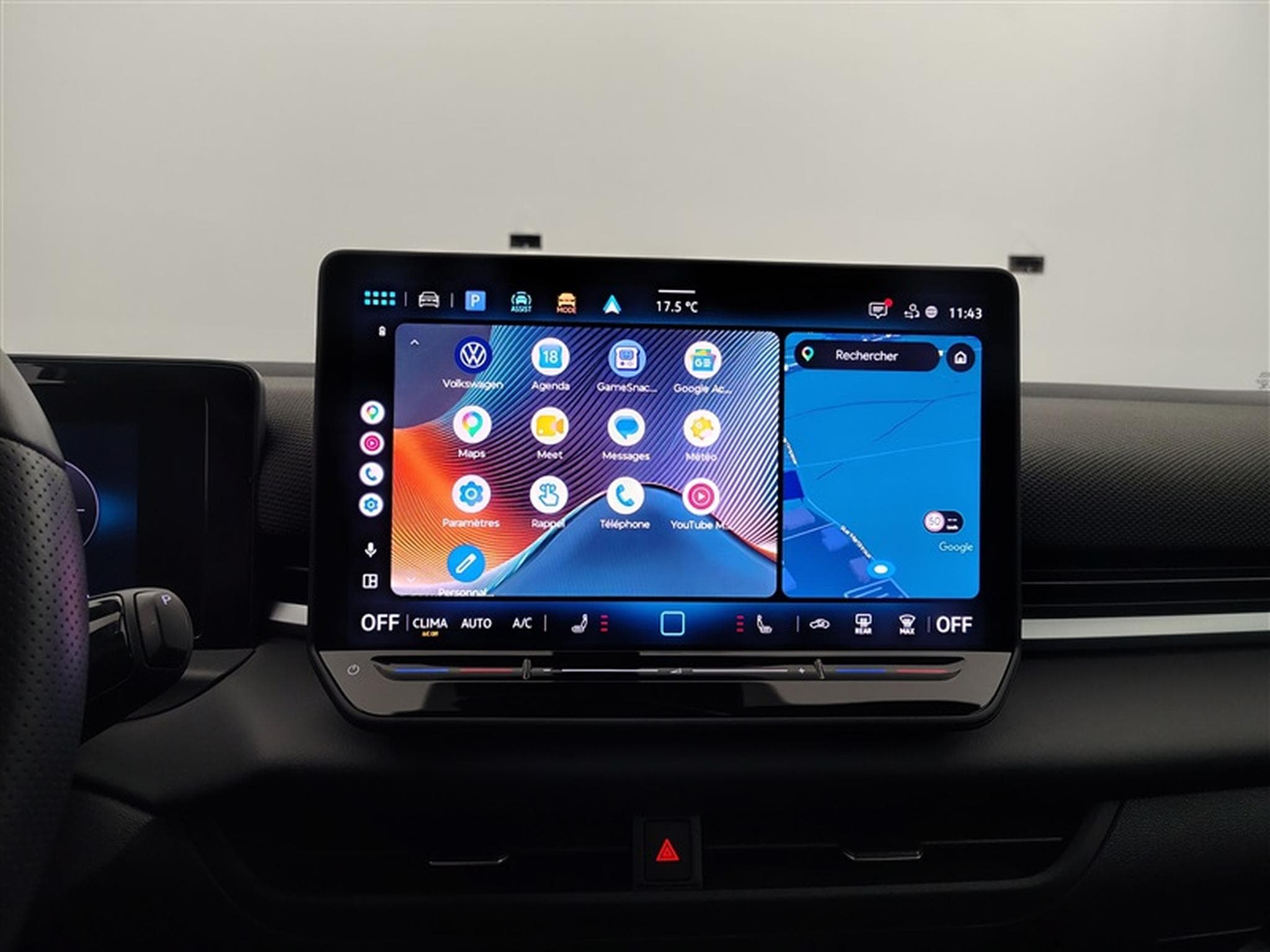 VW T-Roc 1.5 TSI 150cv DSG R-Line *CARPLAY/FULL LED/CAMERA/JA17* (2026) - Photo 21