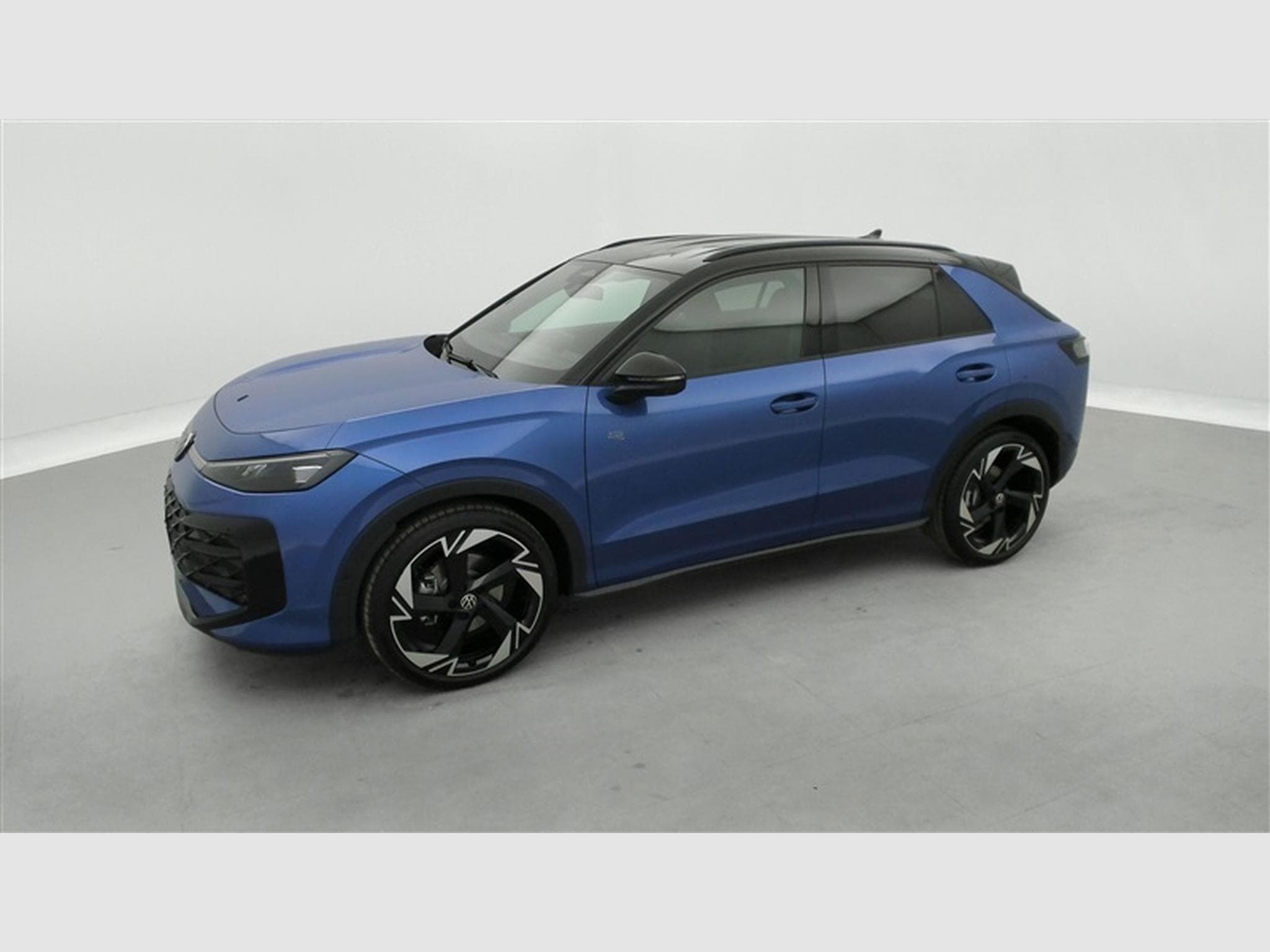 VW T-Roc 1.5 TSI 150cv DSG R-Line *CARPLAY/FULL LED/CAMERA/JA17* (2026) - Photo 22