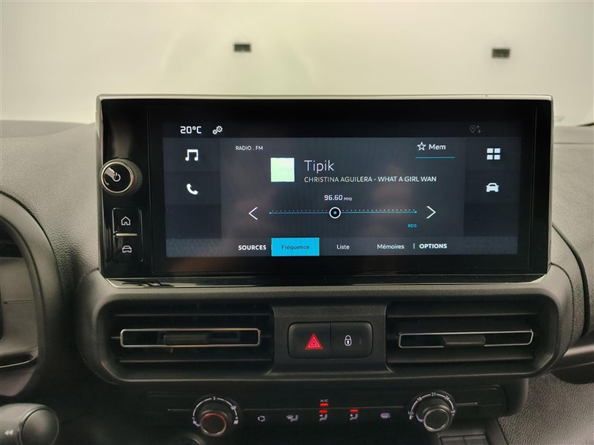 Citroën Berlingo 1.5 BlueHDi 100cv M 3pl. CARPLAY / CAMERA (2026) - Photo 11