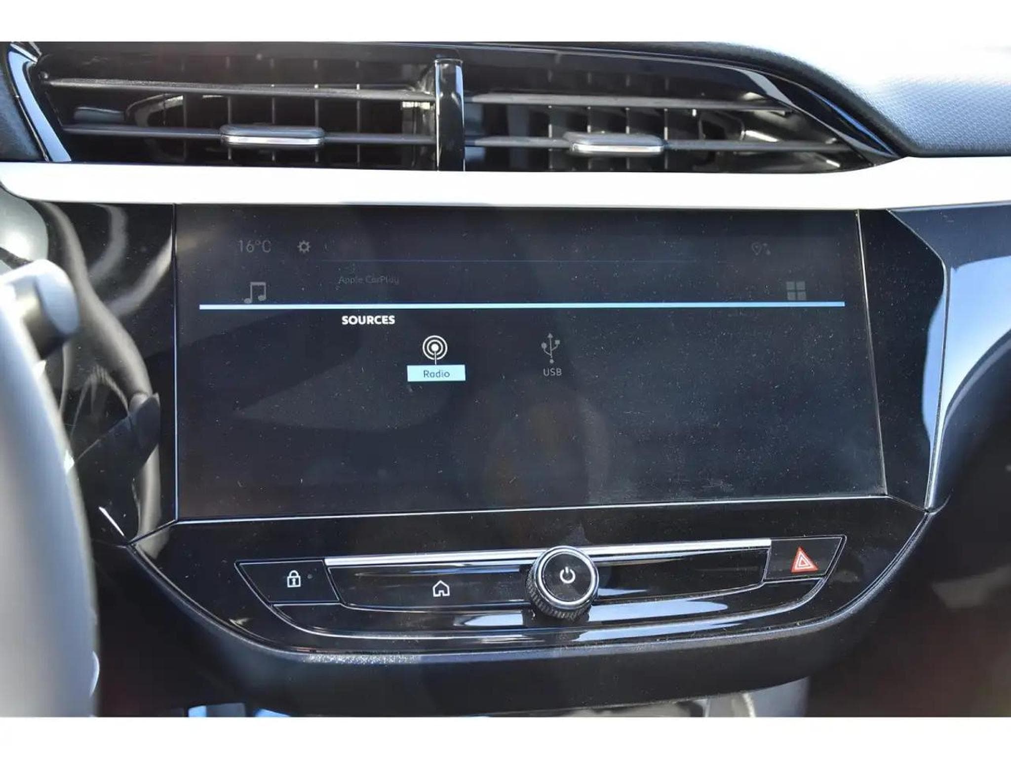 Opel Corsa (2025) - Foto 10