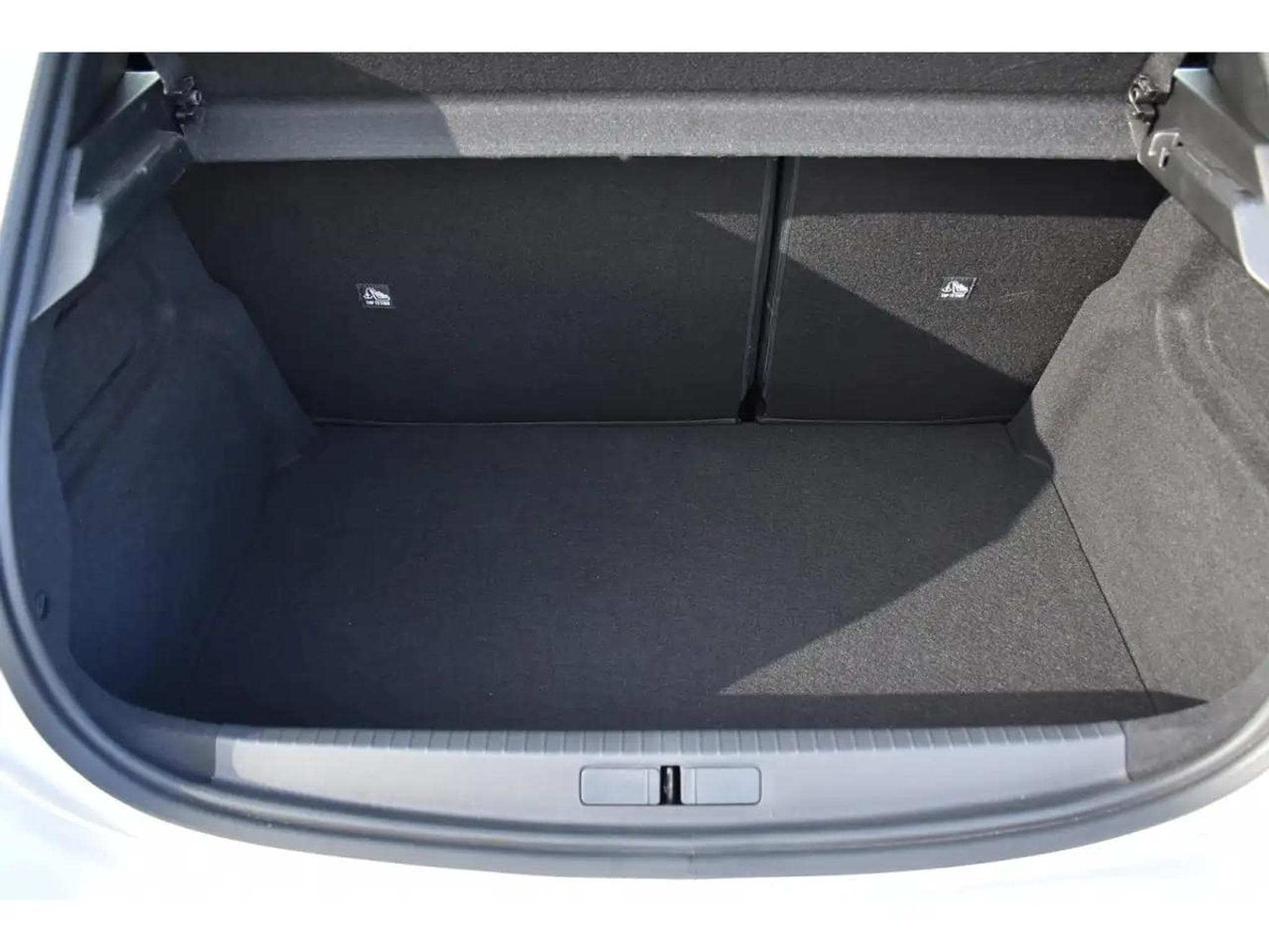 Opel Corsa (2025) - Foto 21