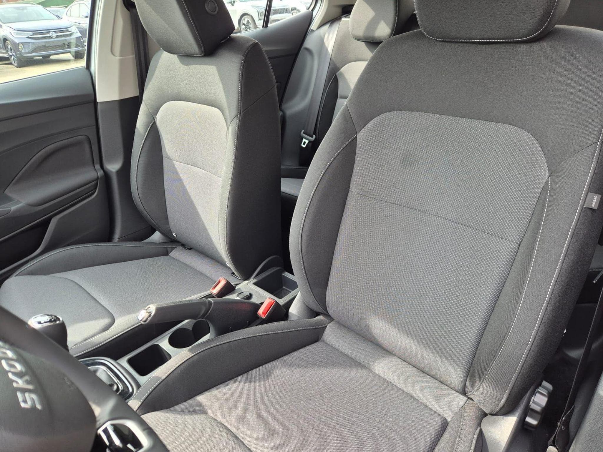Skoda Fabia 1.0 TSI 95PS (2026) - Photo 11