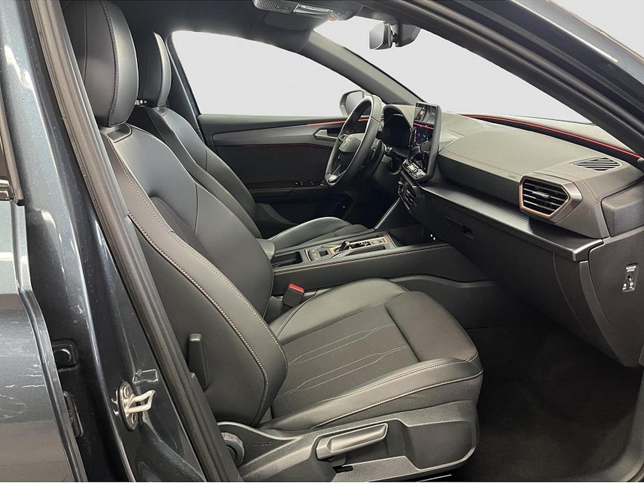 Cupra Leon (2026) - Foto 12